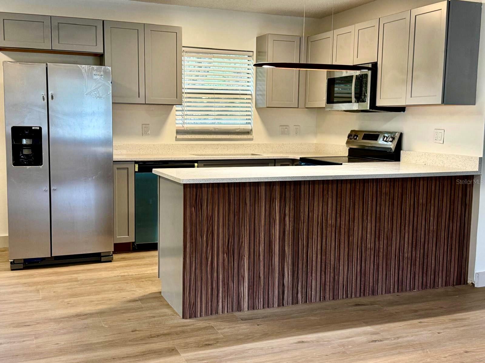 1639 SPRING LAKE RD, FRUITLAND PARK, FL, 34731