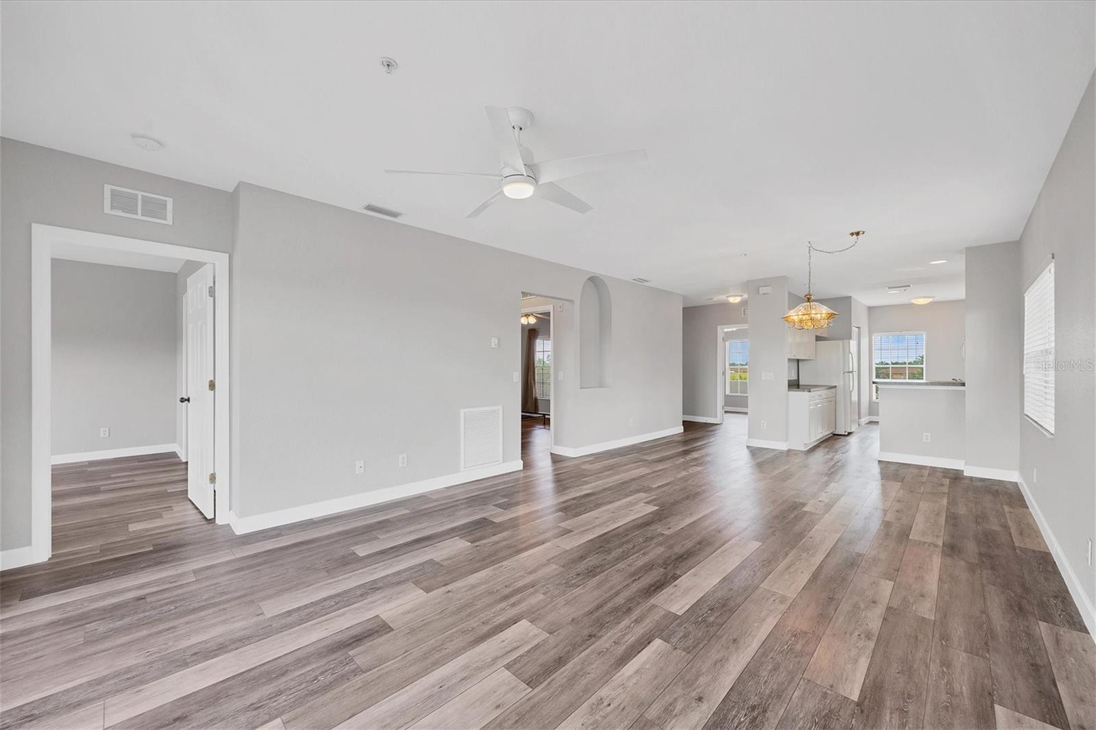2040 WILLOW HAMMOCK CIR #301, PUNTA GORDA, FL, 33983