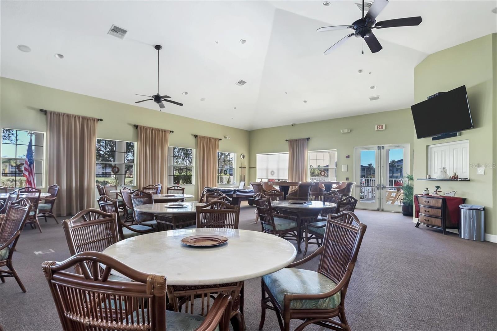 2040 WILLOW HAMMOCK CIR #301, PUNTA GORDA, FL, 33983