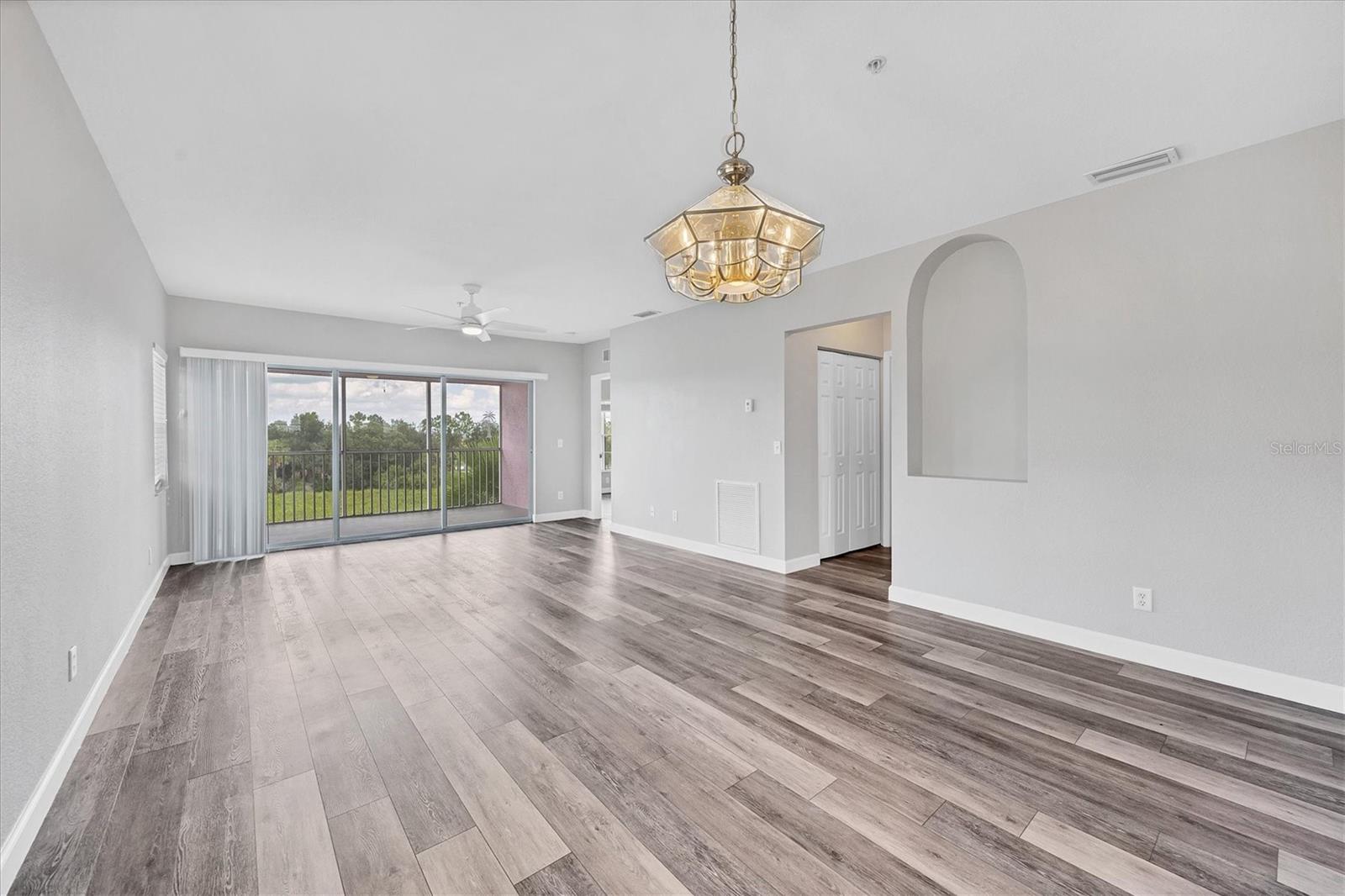 2040 WILLOW HAMMOCK CIR #301, PUNTA GORDA, FL, 33983