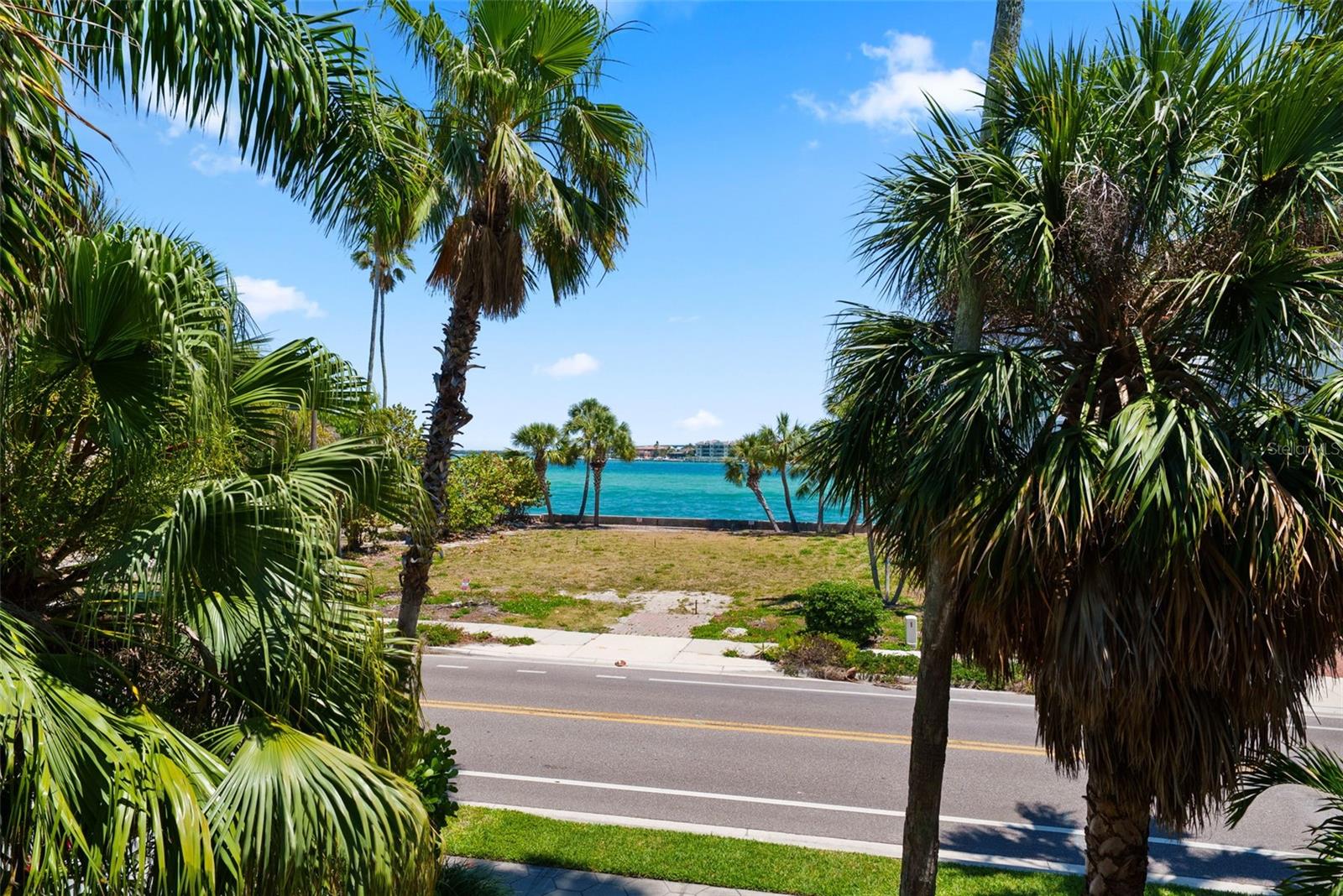 1304 PASS A GRILLE WAY, ST PETE BEACH, FL, 33706