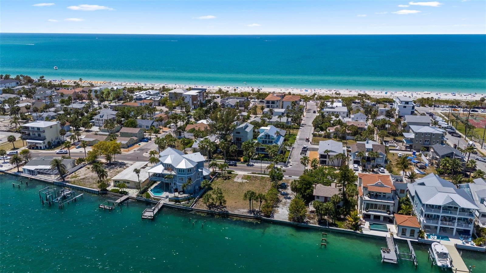 1304 PASS A GRILLE WAY, ST PETE BEACH, FL, 33706