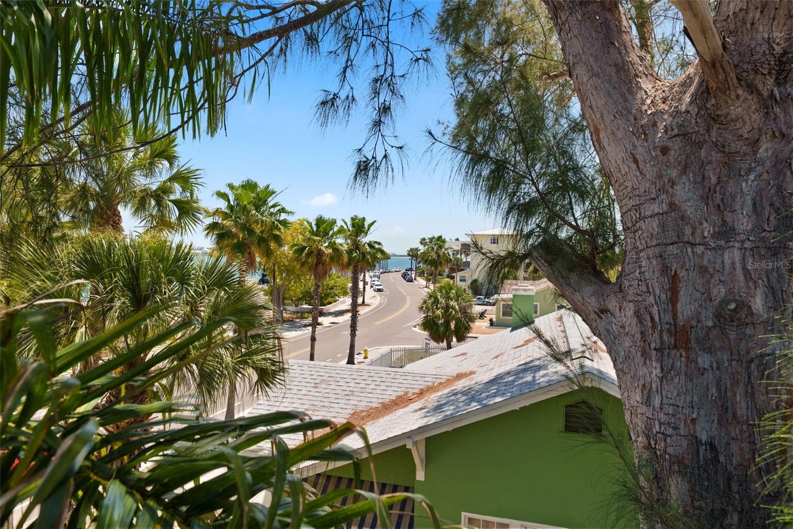 1304 PASS A GRILLE WAY, ST PETE BEACH, FL, 33706