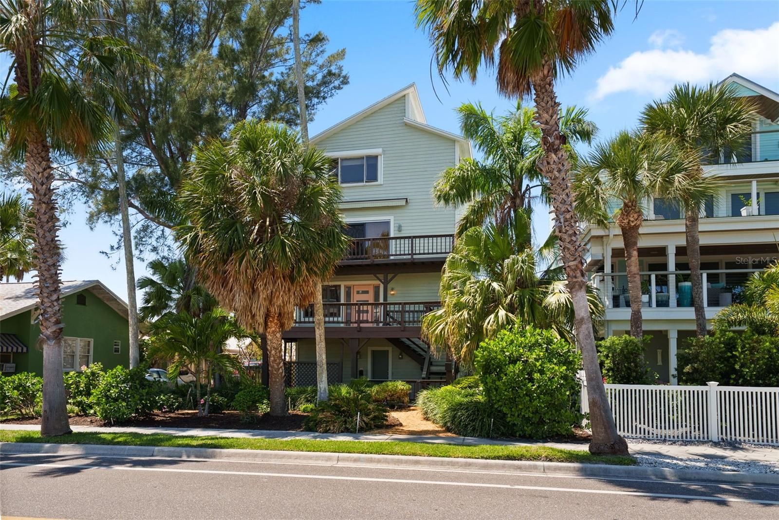 1304 PASS A GRILLE WAY, ST PETE BEACH, FL, 33706