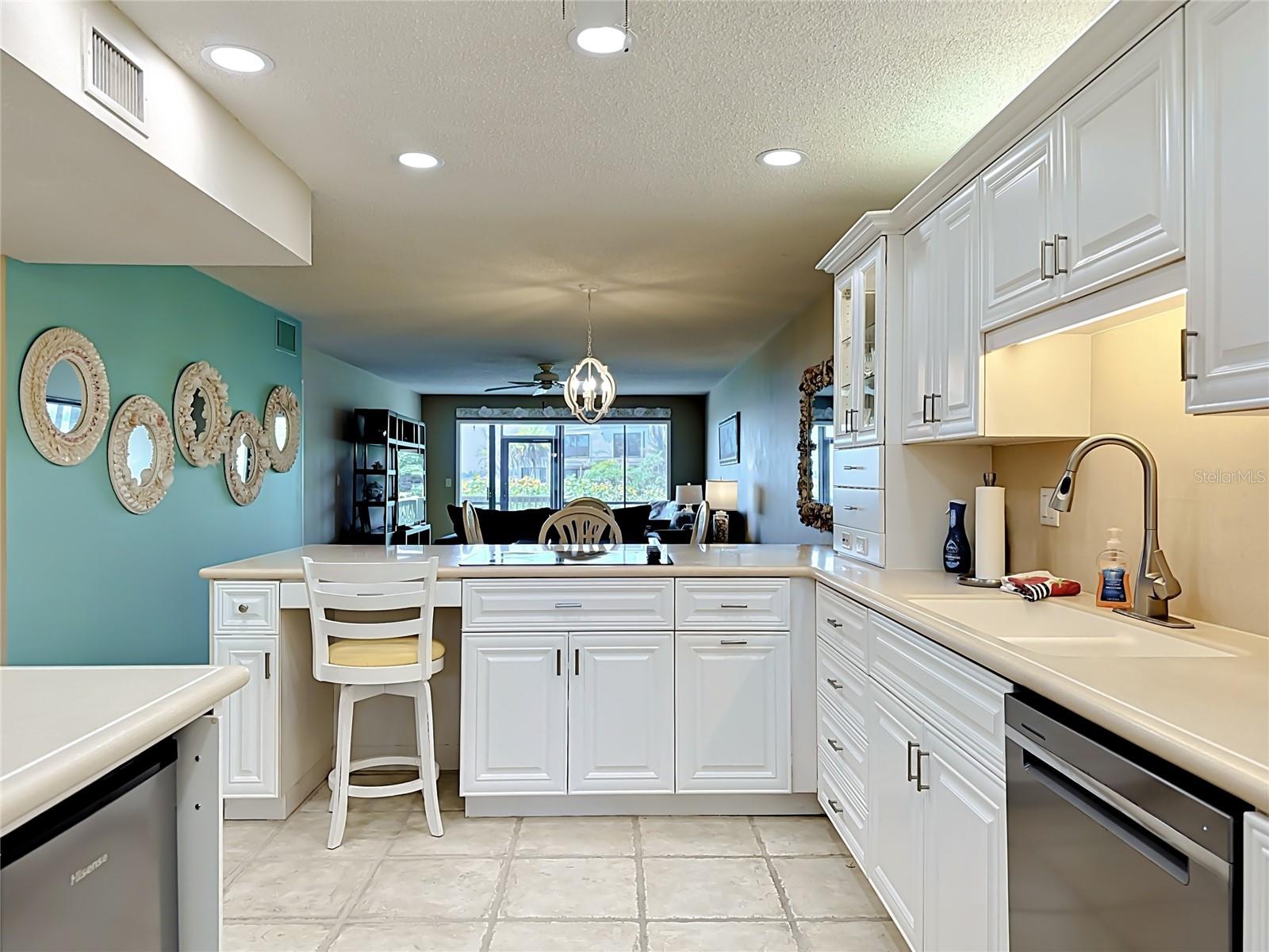 1515 PELICAN POINT DR #BA185, SARASOTA, FL, 34231