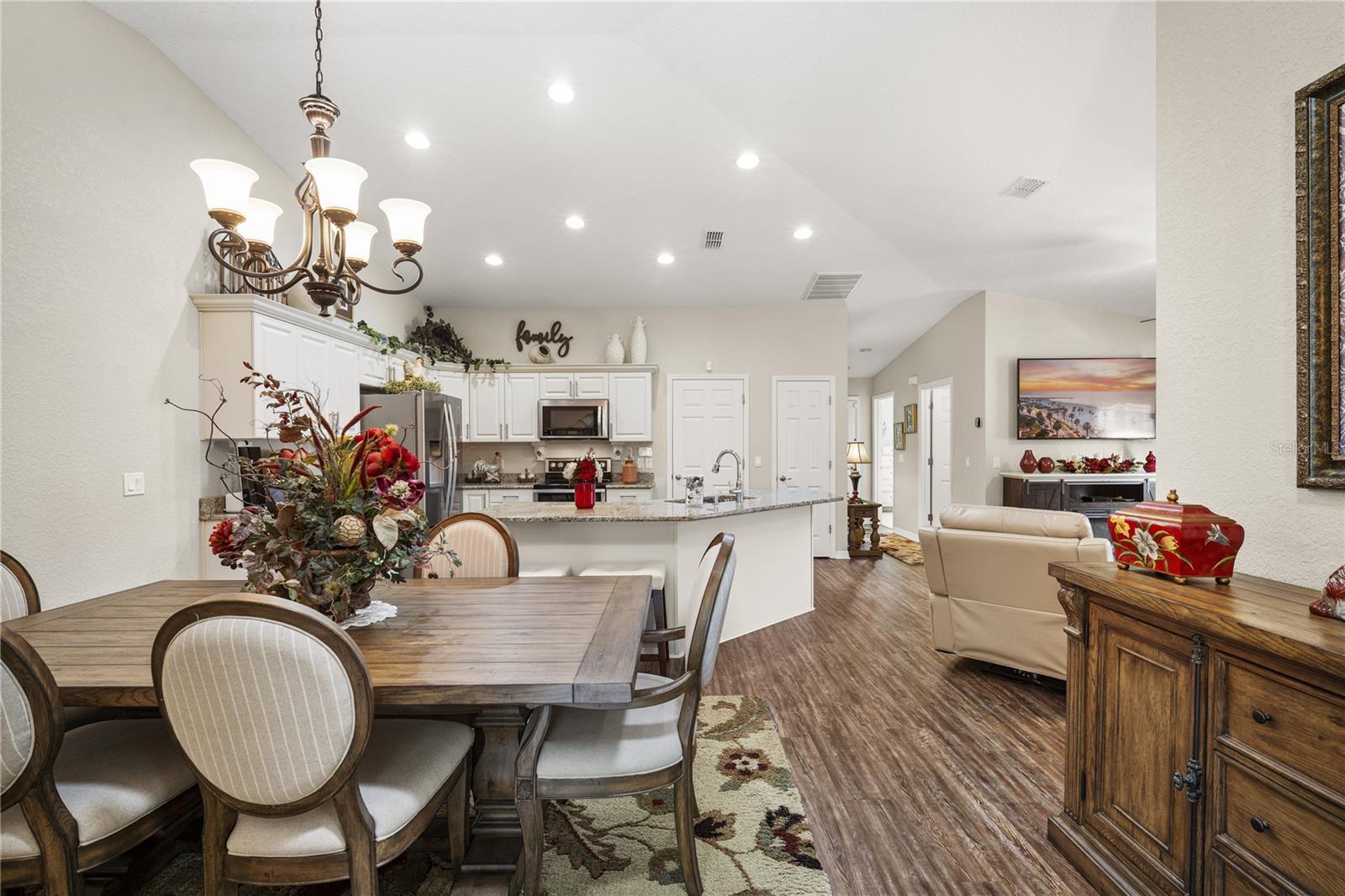 6781 BASSWOOD CIR, ZEPHYRHILLS, FL, 33542