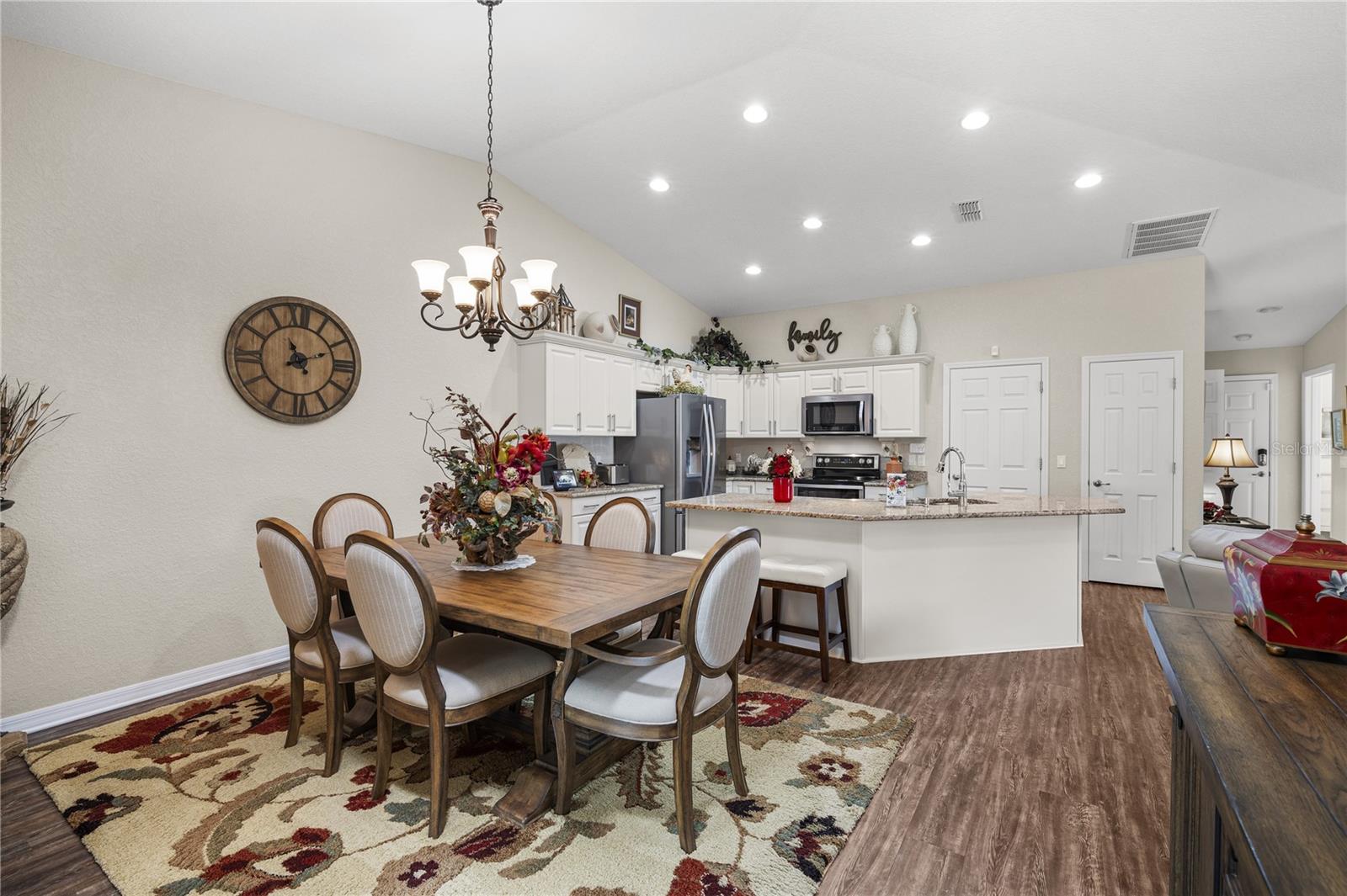6781 BASSWOOD CIR, ZEPHYRHILLS, FL, 33542