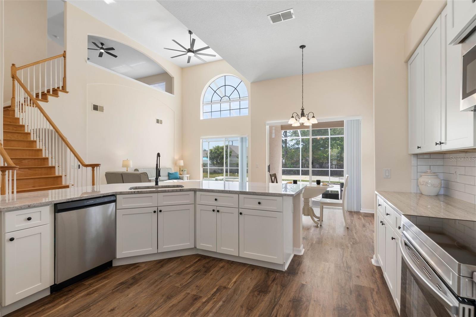 21 PRIORY LN, PALM COAST, FL, 32164