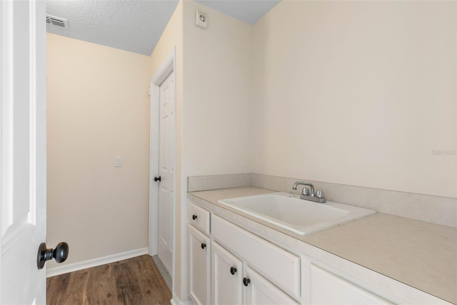 21 PRIORY LN, PALM COAST, FL, 32164