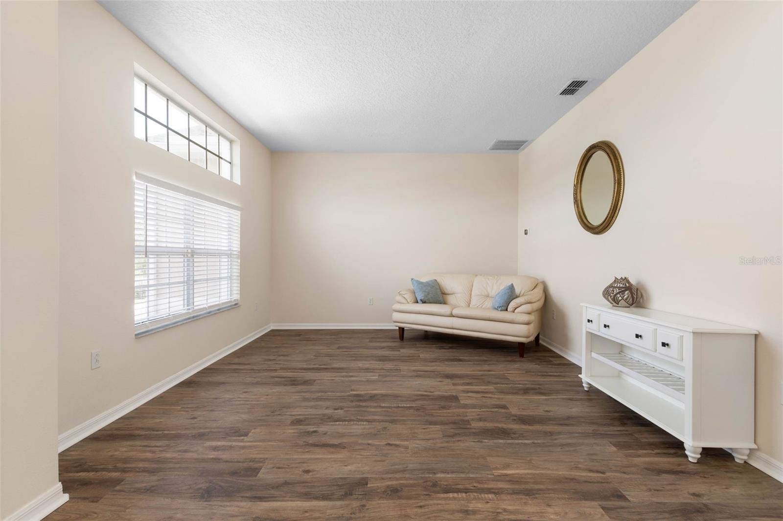 21 PRIORY LN, PALM COAST, FL, 32164