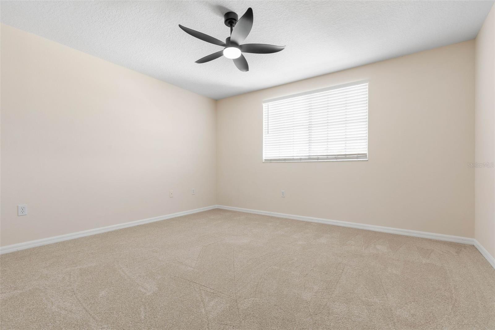 21 PRIORY LN, PALM COAST, FL, 32164