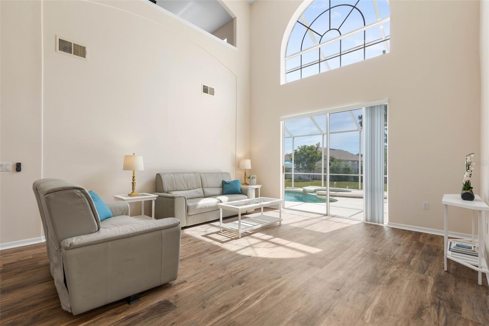21 PRIORY LN, PALM COAST, FL, 32164