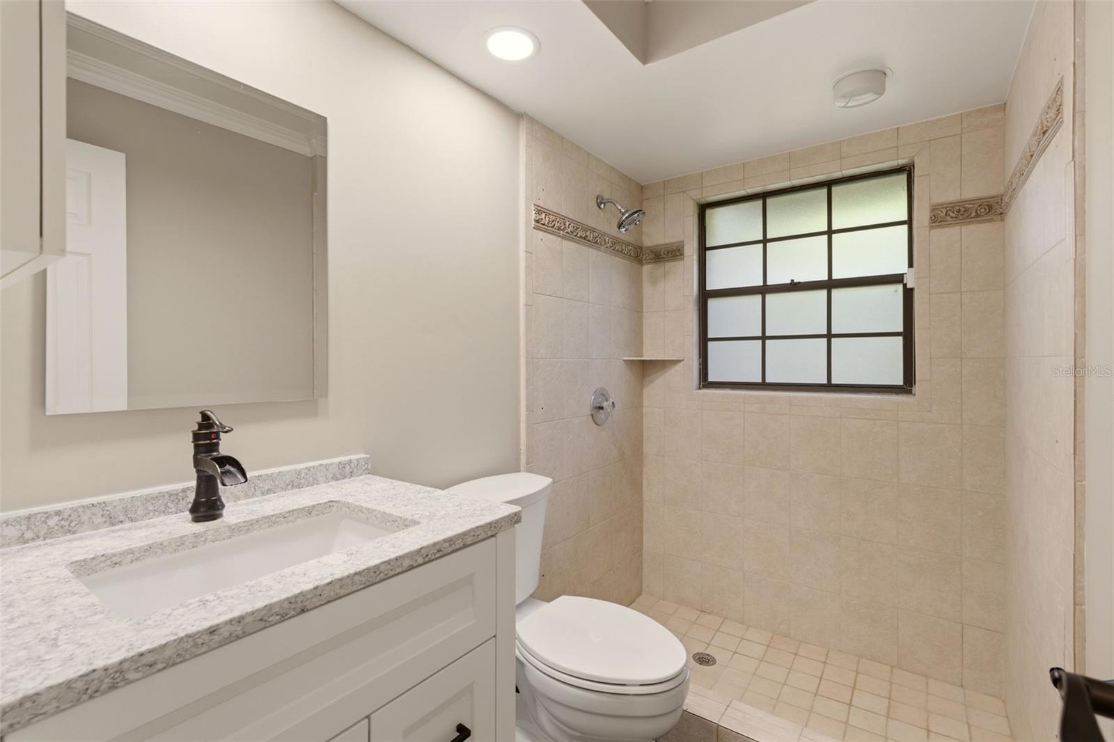 215 SOVEREIGN CT, ALTAMONTE SPRINGS, FL, 32701