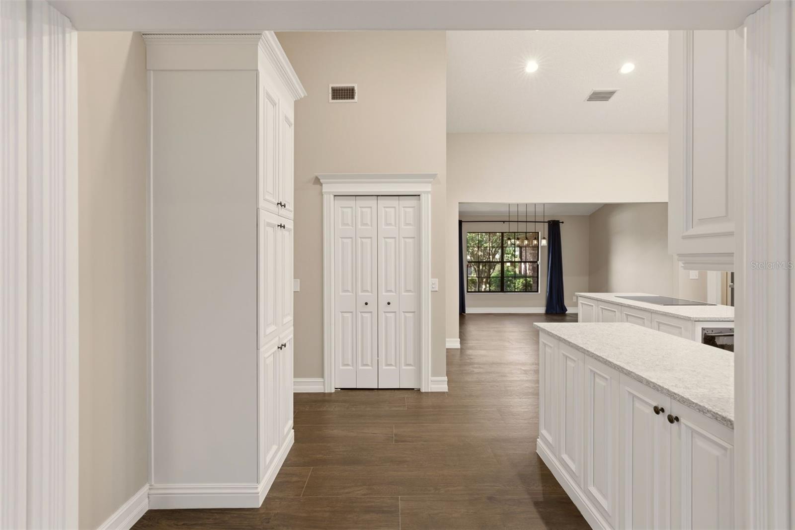 215 SOVEREIGN CT, ALTAMONTE SPRINGS, FL, 32701