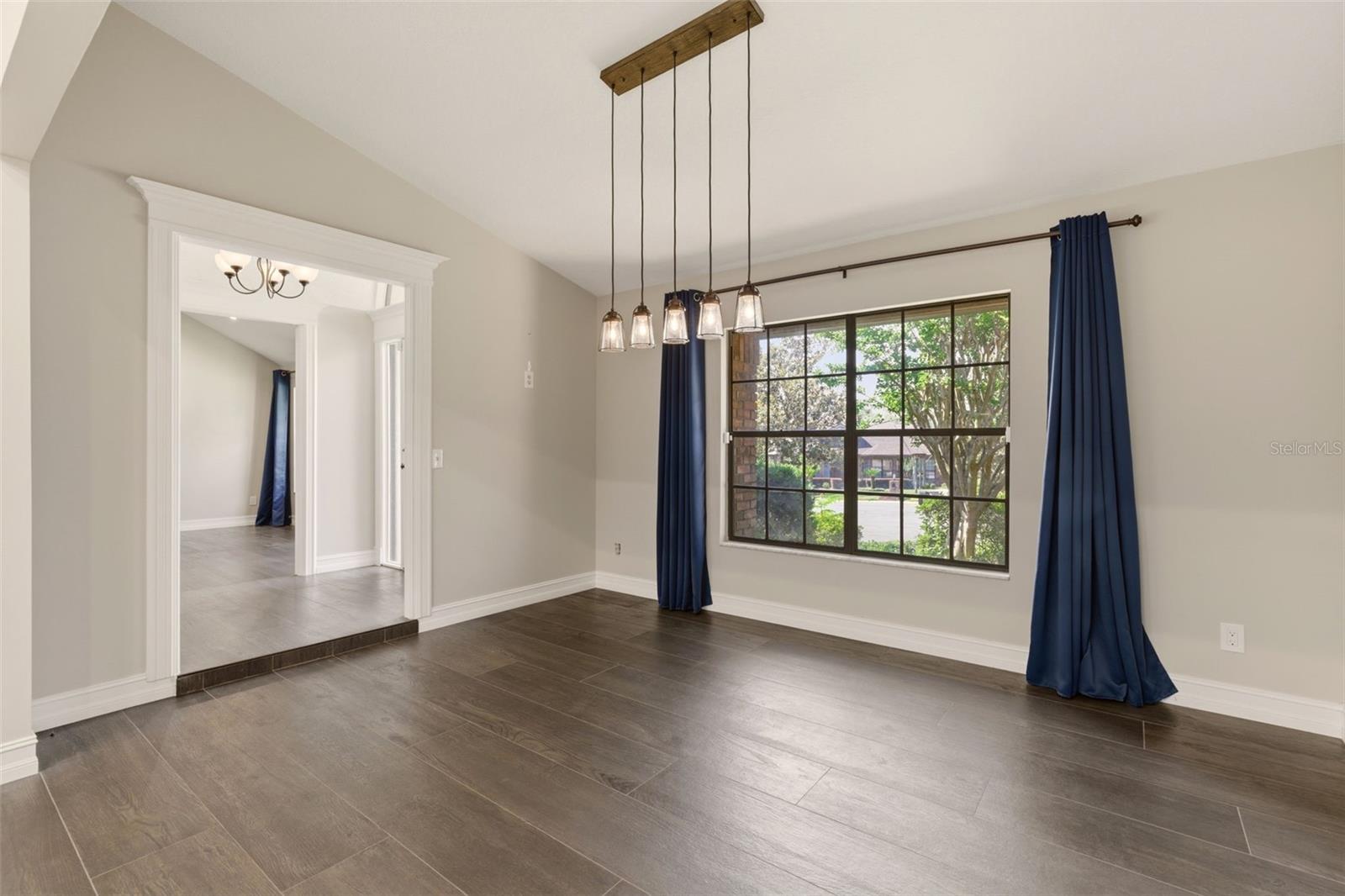 215 SOVEREIGN CT, ALTAMONTE SPRINGS, FL, 32701