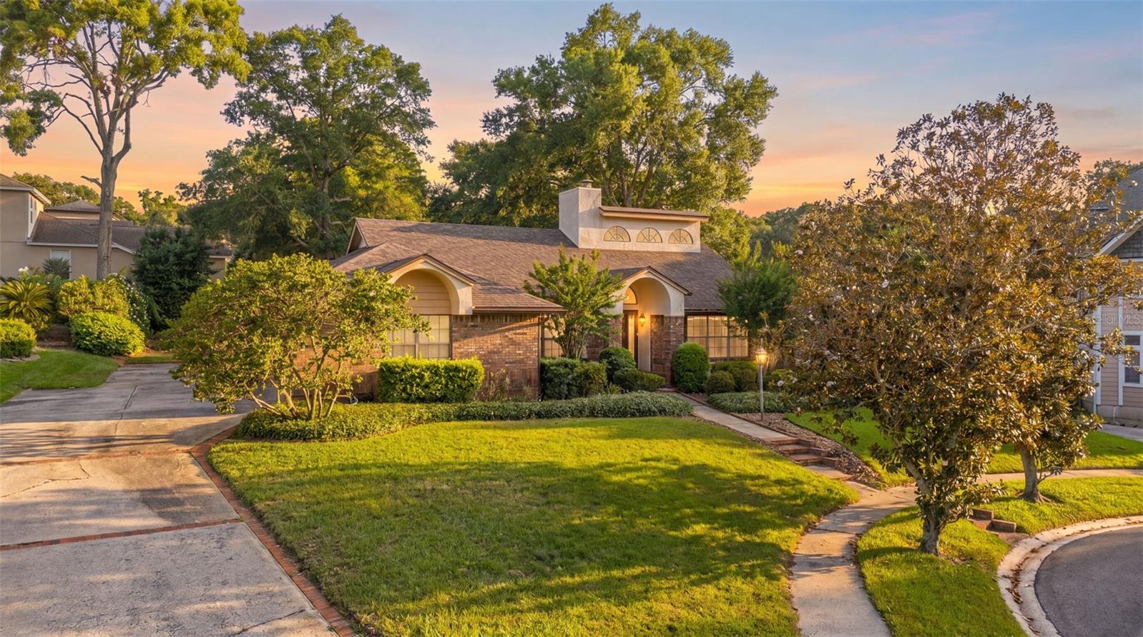 215 SOVEREIGN CT, ALTAMONTE SPRINGS, FL, 32701