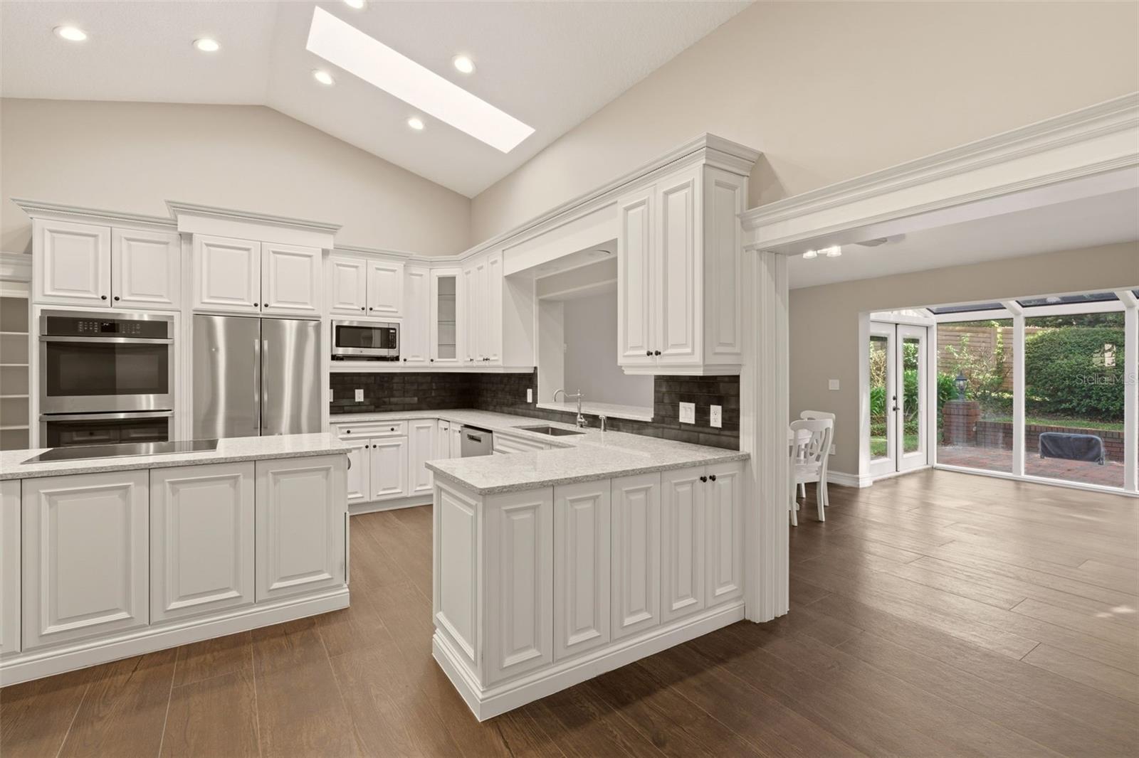 215 SOVEREIGN CT, ALTAMONTE SPRINGS, FL, 32701