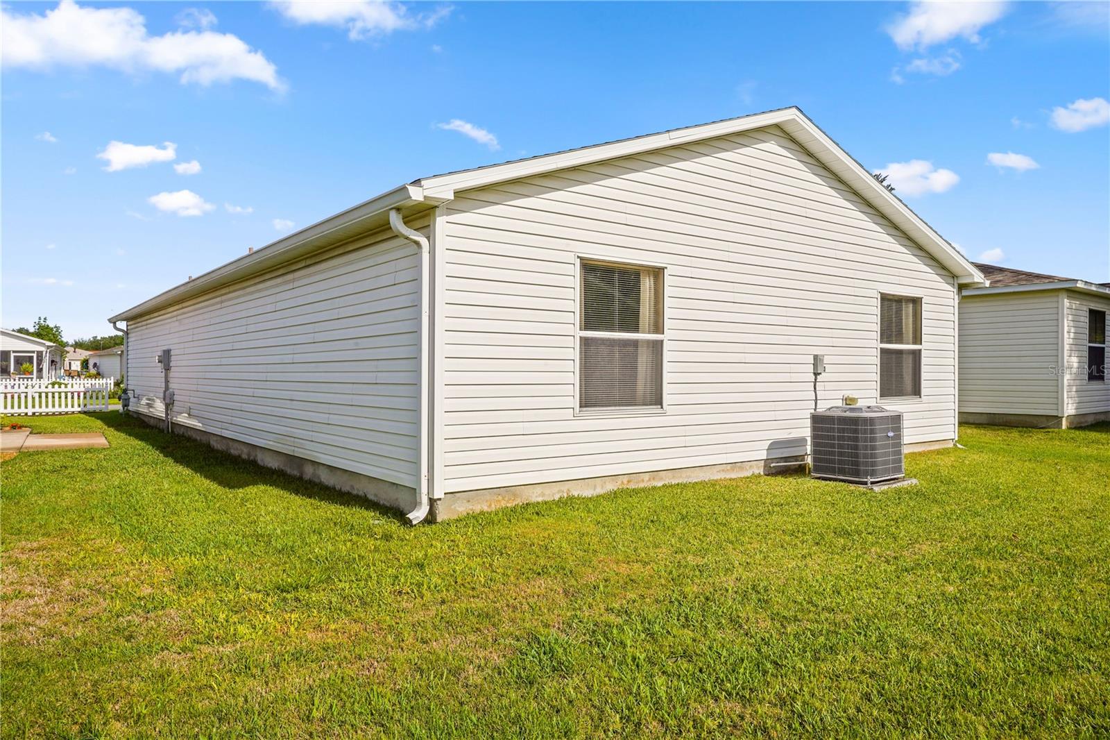433 CANTERBURY CT, THE VILLAGES, FL, 32162
