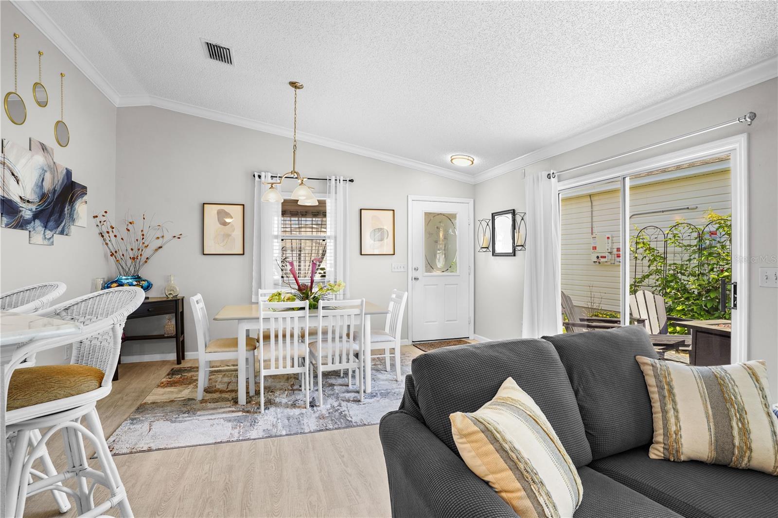 433 CANTERBURY CT, THE VILLAGES, FL, 32162