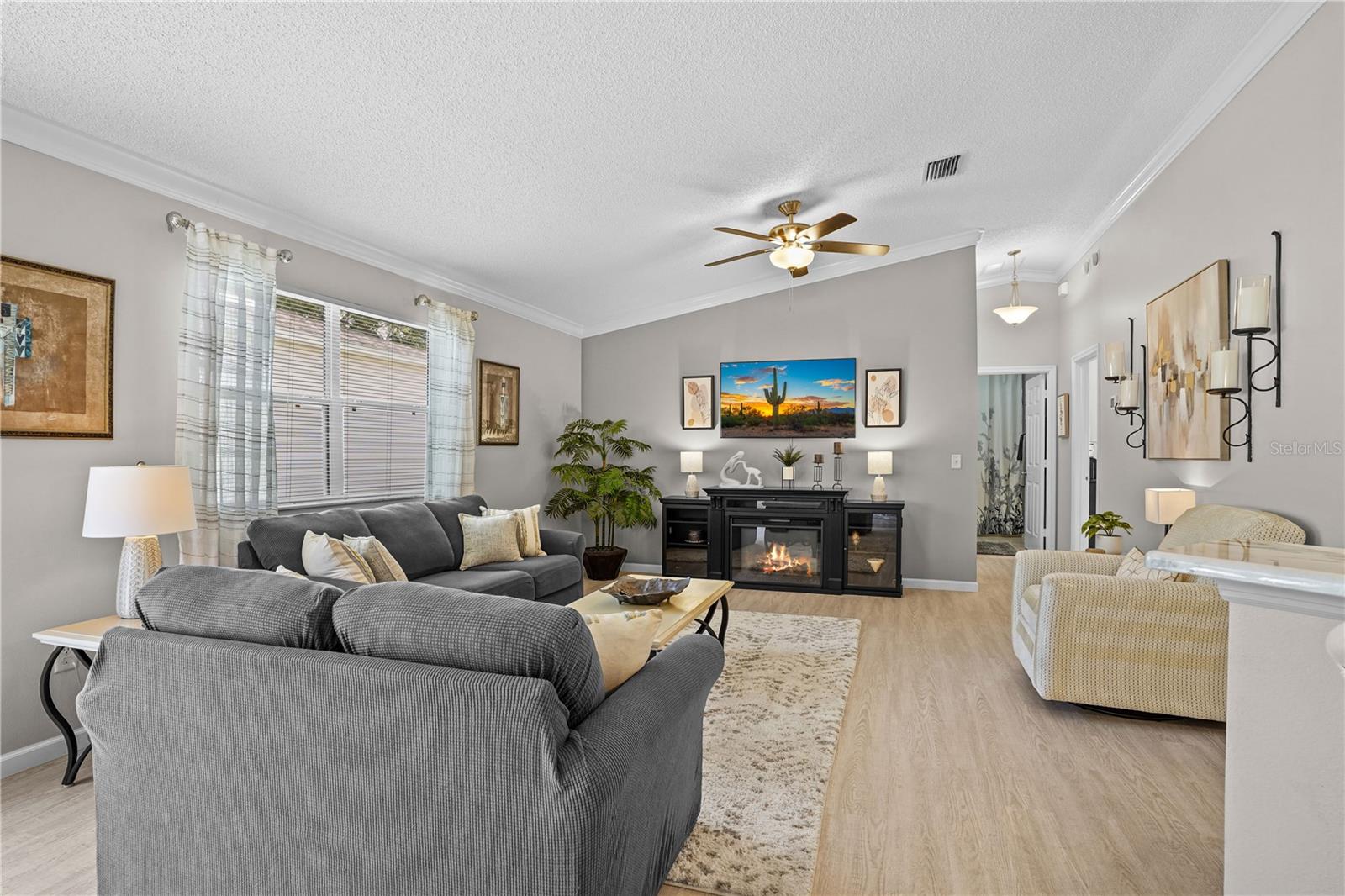 433 CANTERBURY CT, THE VILLAGES, FL, 32162