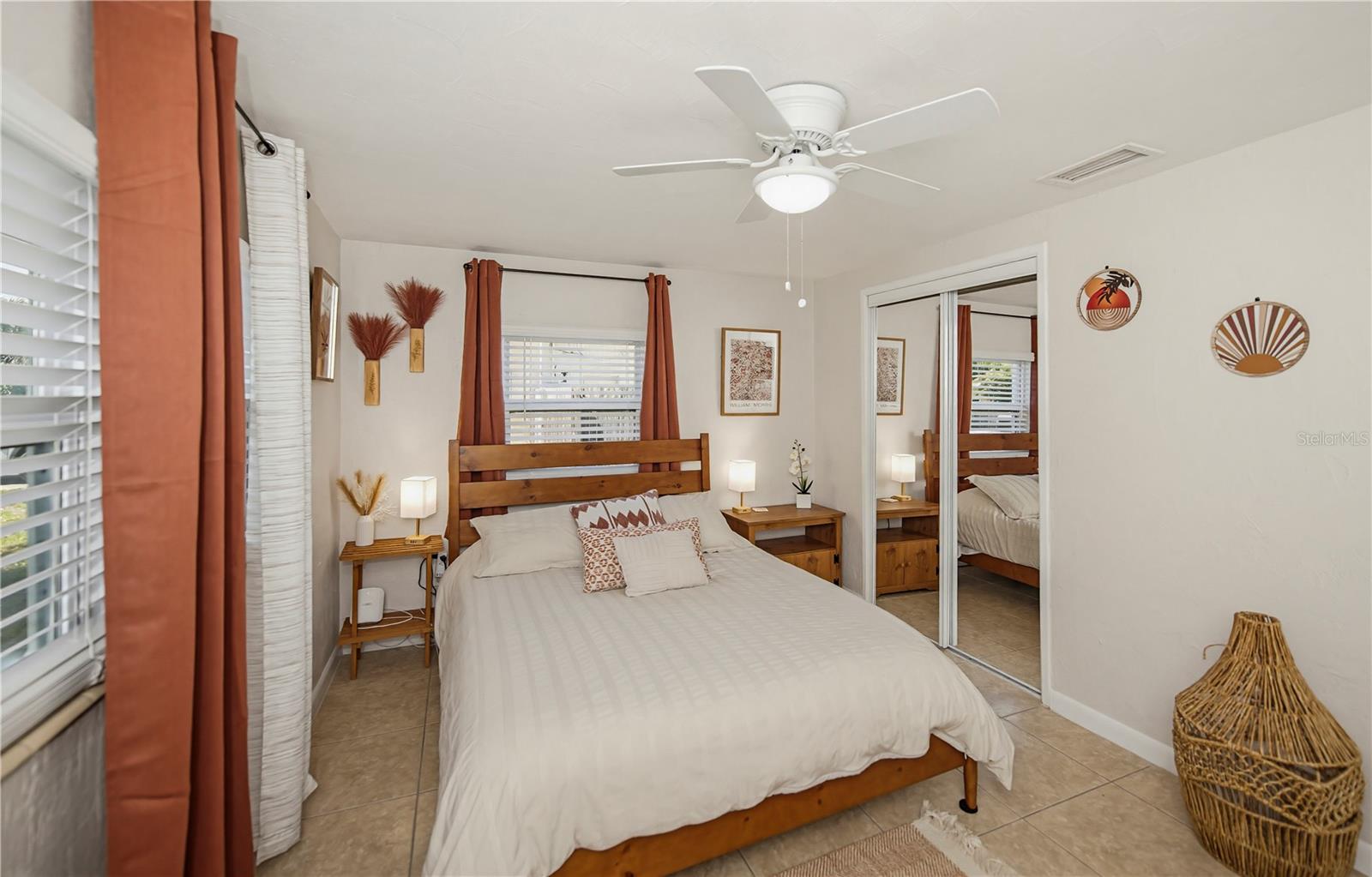 1050 OLYMPIA RD, VENICE, FL, 34293