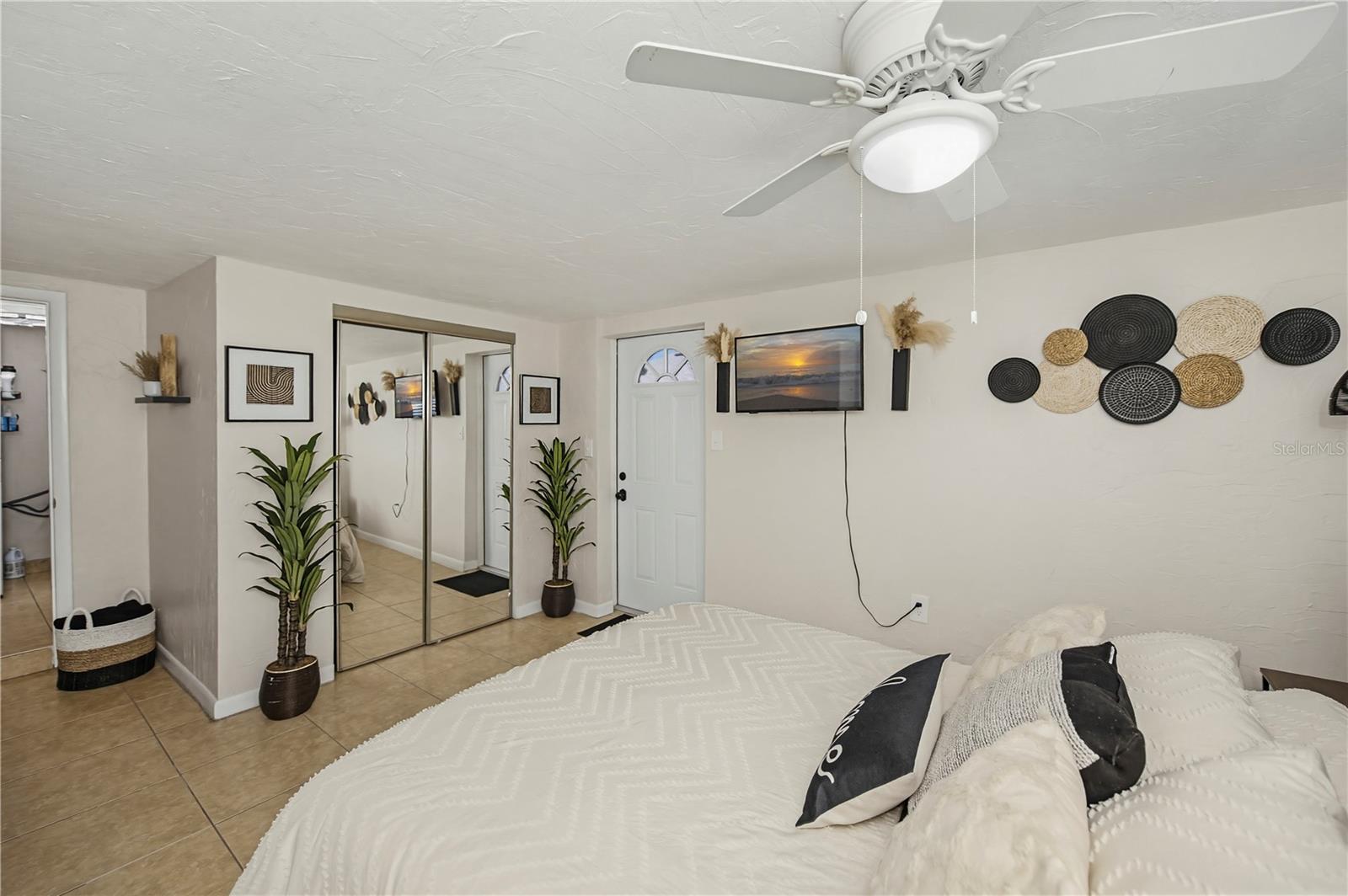 1050 OLYMPIA RD, VENICE, FL, 34293