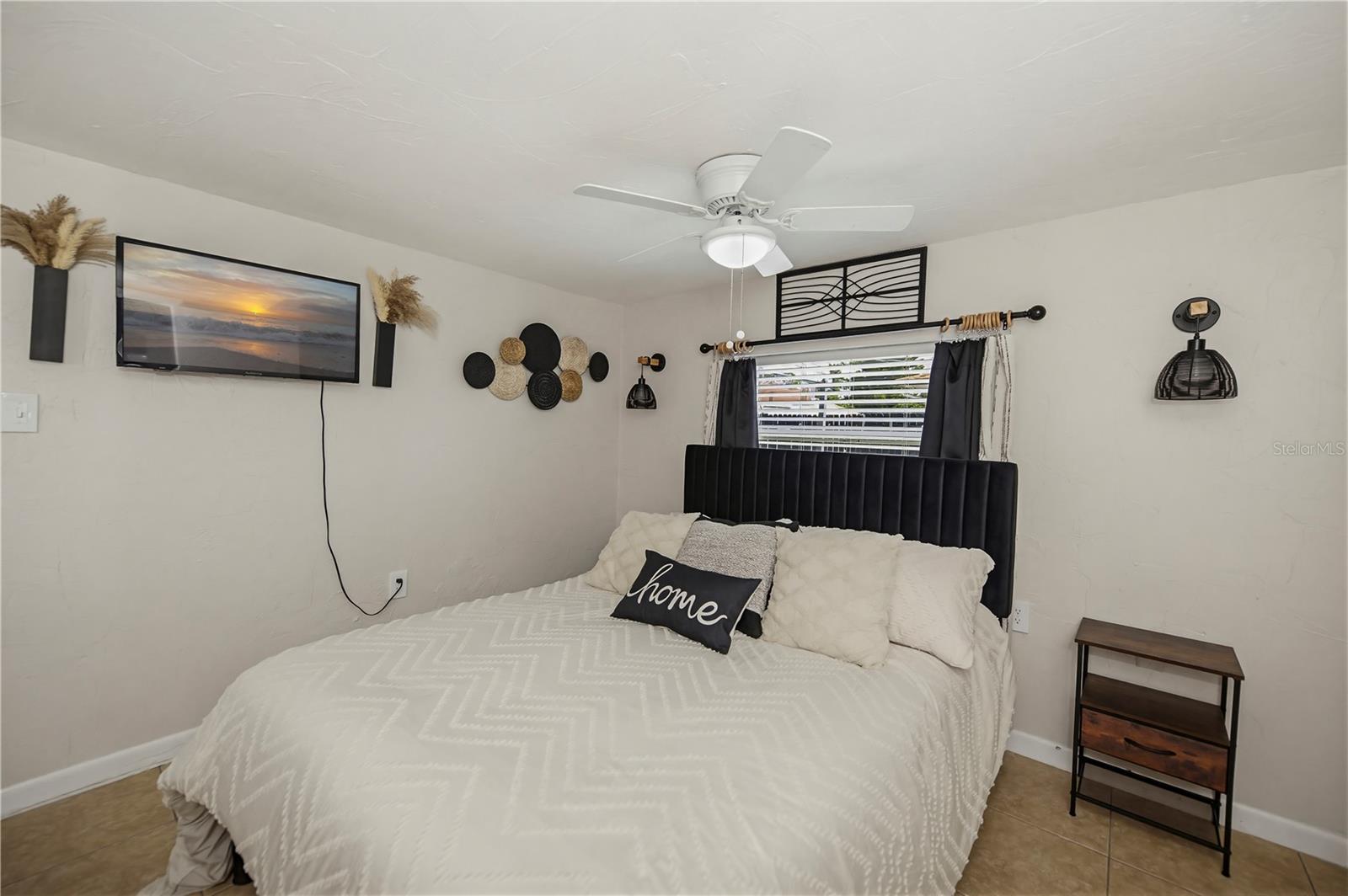 1050 OLYMPIA RD, VENICE, FL, 34293