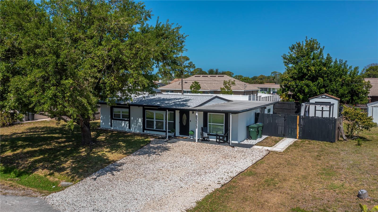 1050 OLYMPIA RD, VENICE, FL, 34293