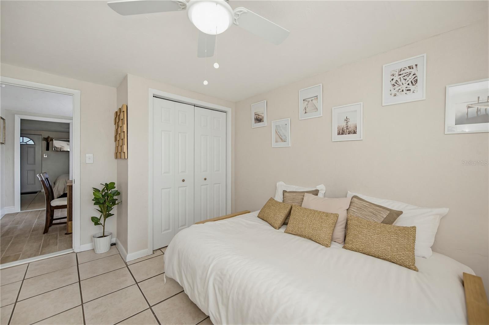 1050 OLYMPIA RD, VENICE, FL, 34293
