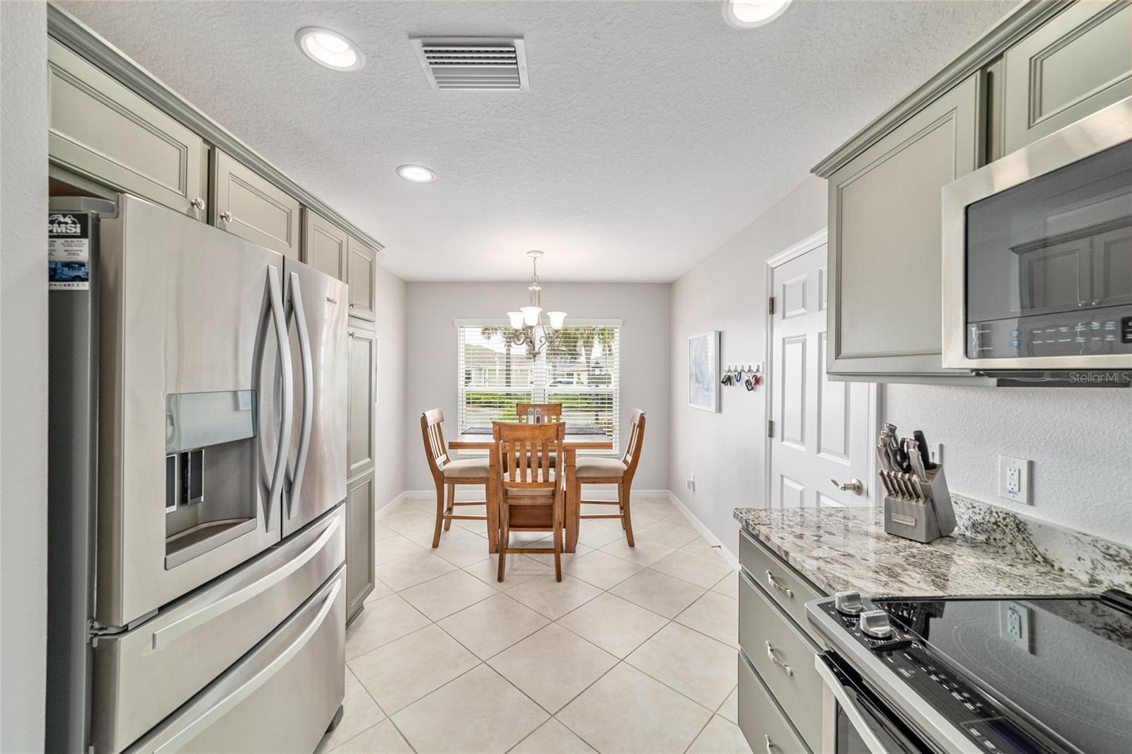 3285 DRESSENDORFER DR, THE VILLAGES, FL, 32163