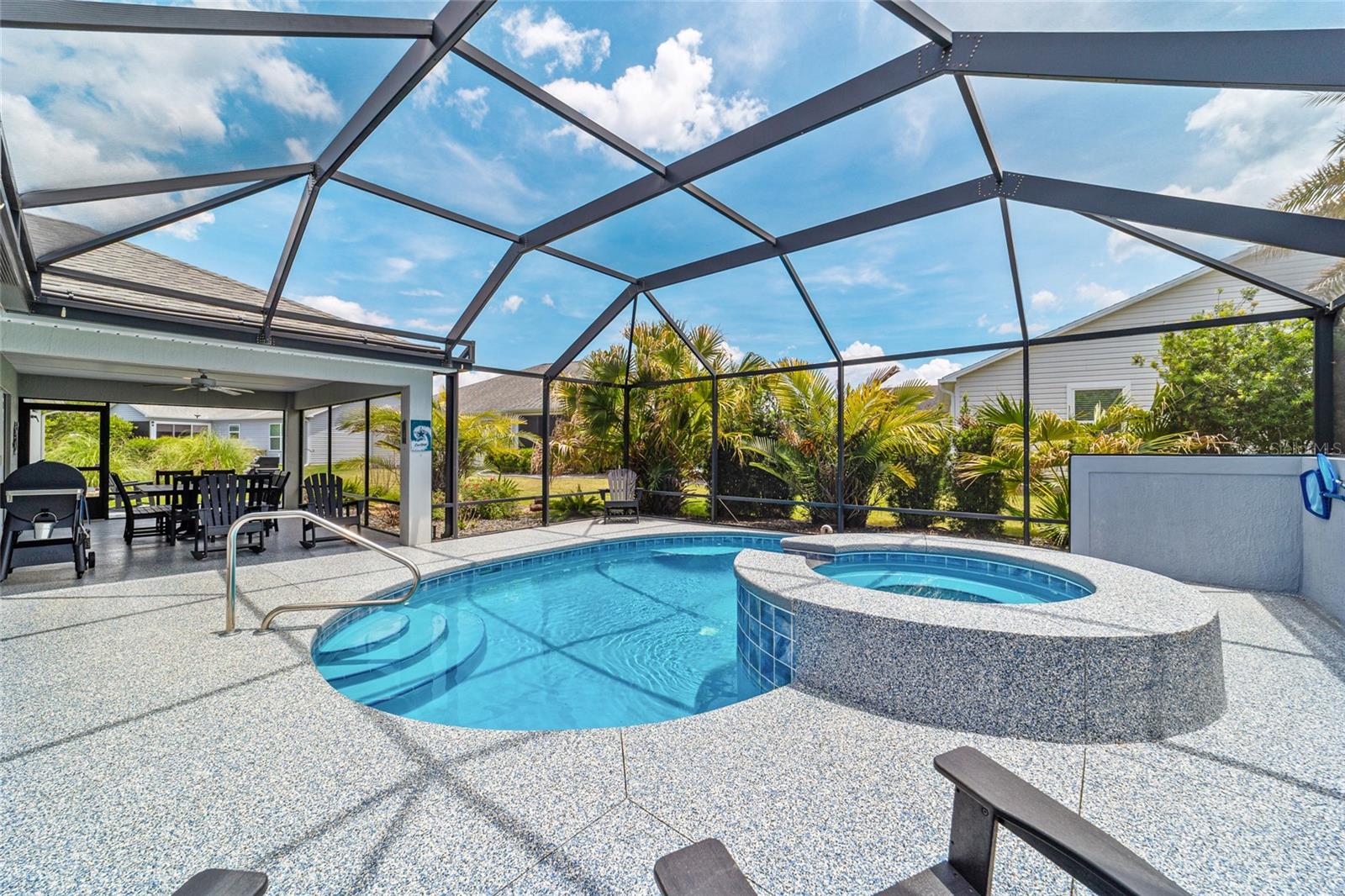 3285 DRESSENDORFER DR, THE VILLAGES, FL, 32163