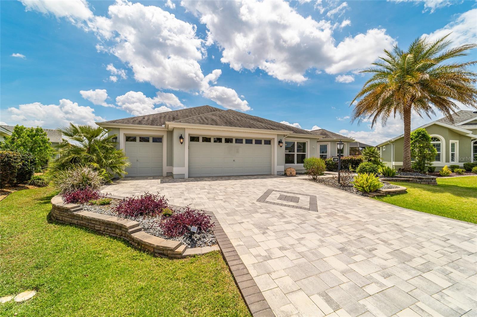 3285 DRESSENDORFER DR, THE VILLAGES, FL, 32163