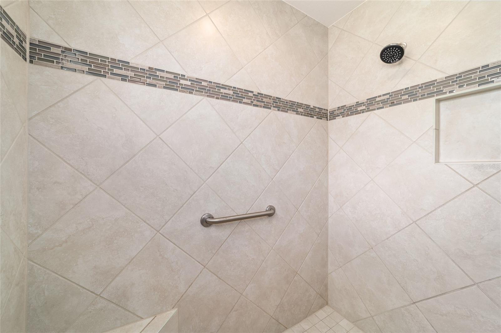 3285 DRESSENDORFER DR, THE VILLAGES, FL, 32163
