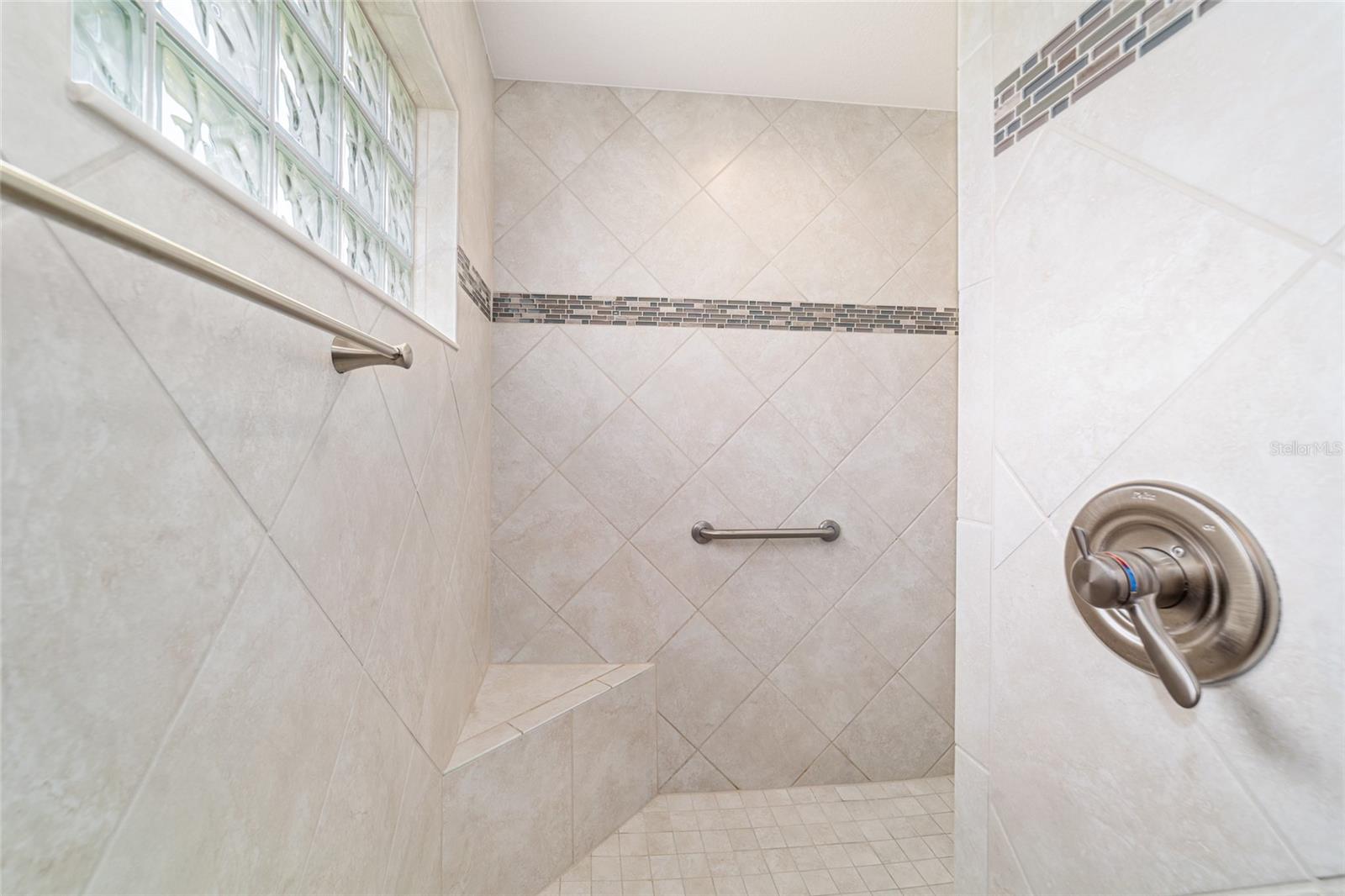 3285 DRESSENDORFER DR, THE VILLAGES, FL, 32163