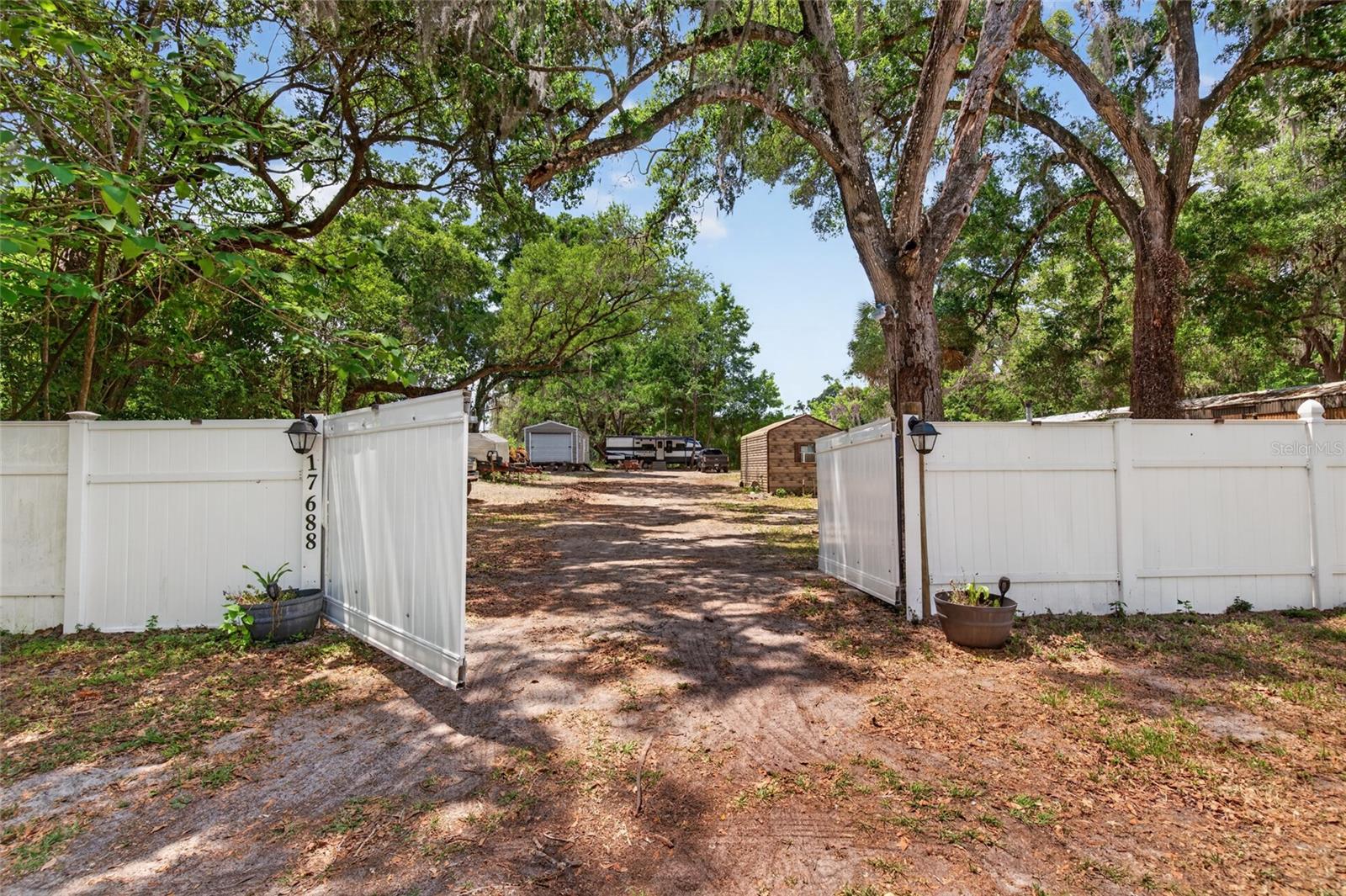 17684 NE 24TH AVE, CITRA, FL, 32113