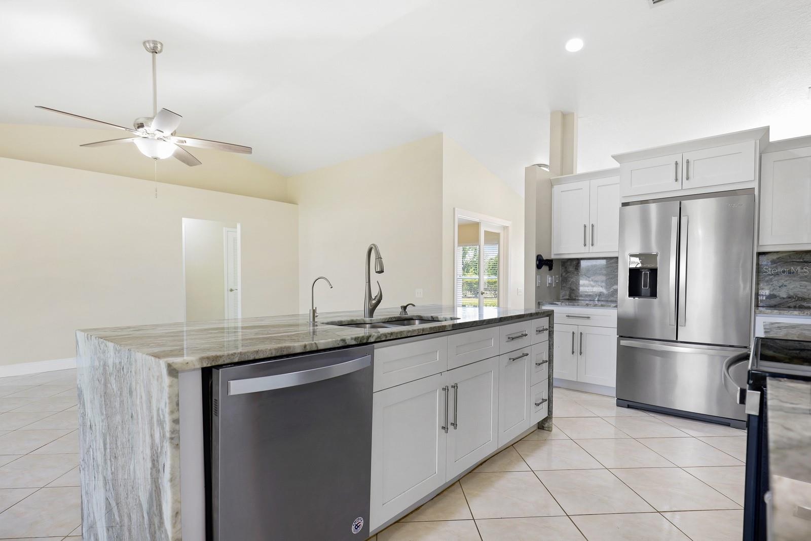 6447 CLAIR SHORE DR, APOLLO BEACH, FL, 33572