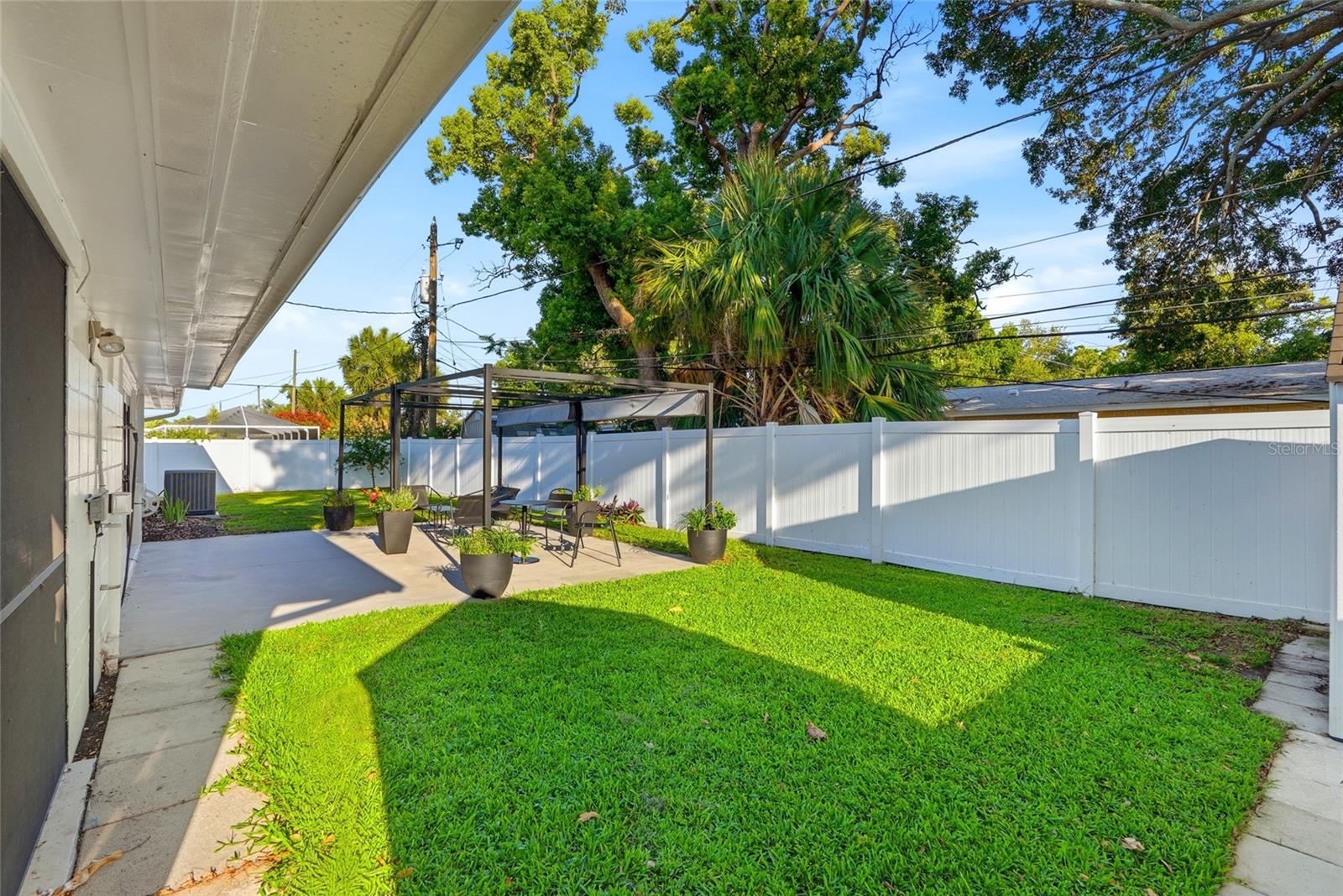 6900 10TH AVE N, ST PETERSBURG, FL, 33710
