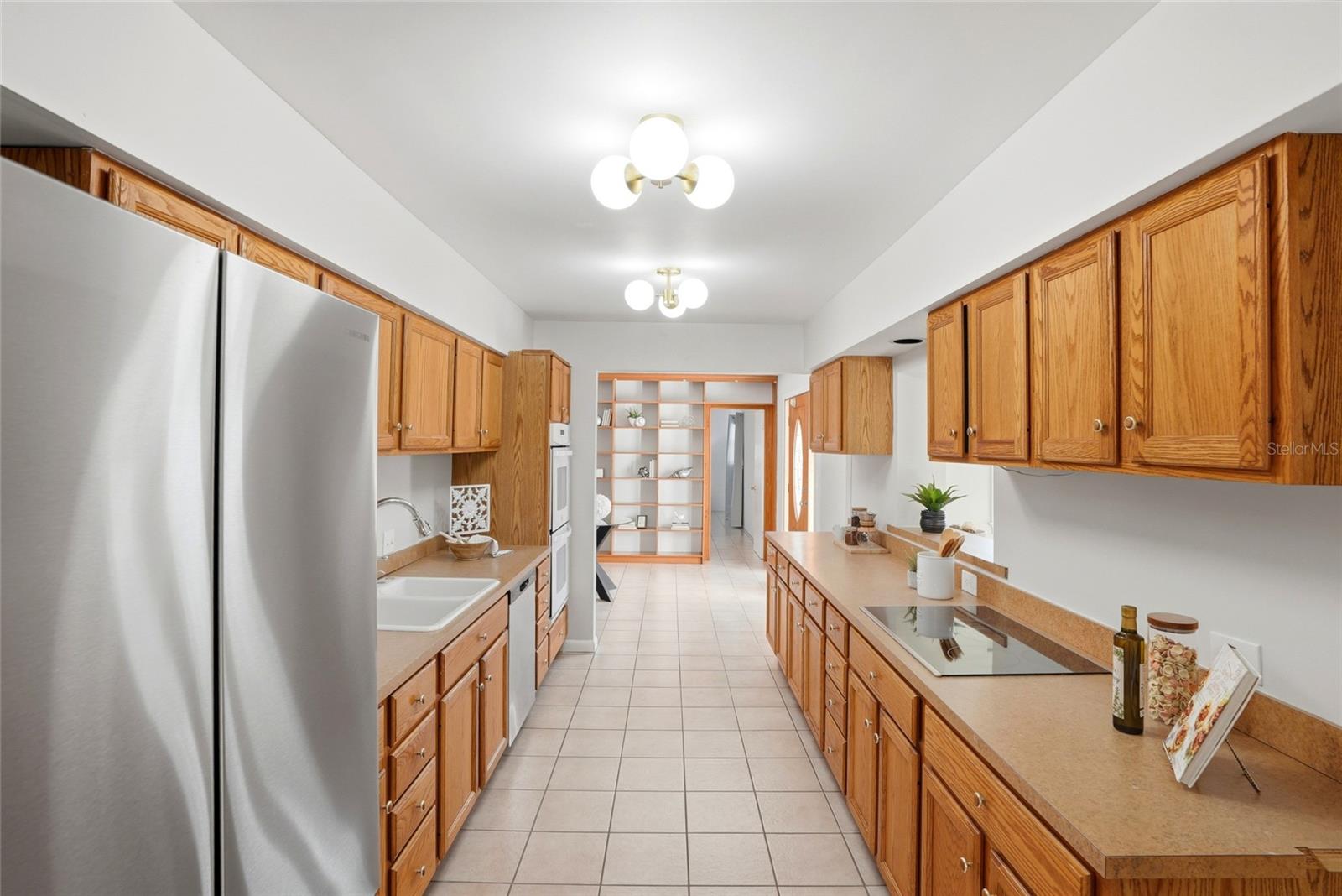 6900 10TH AVE N, ST PETERSBURG, FL, 33710