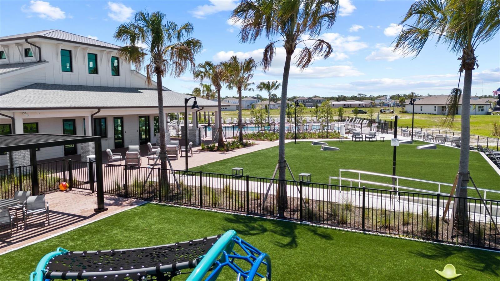 301 HOLLY BANK AVE, NOKOMIS, FL, 34275