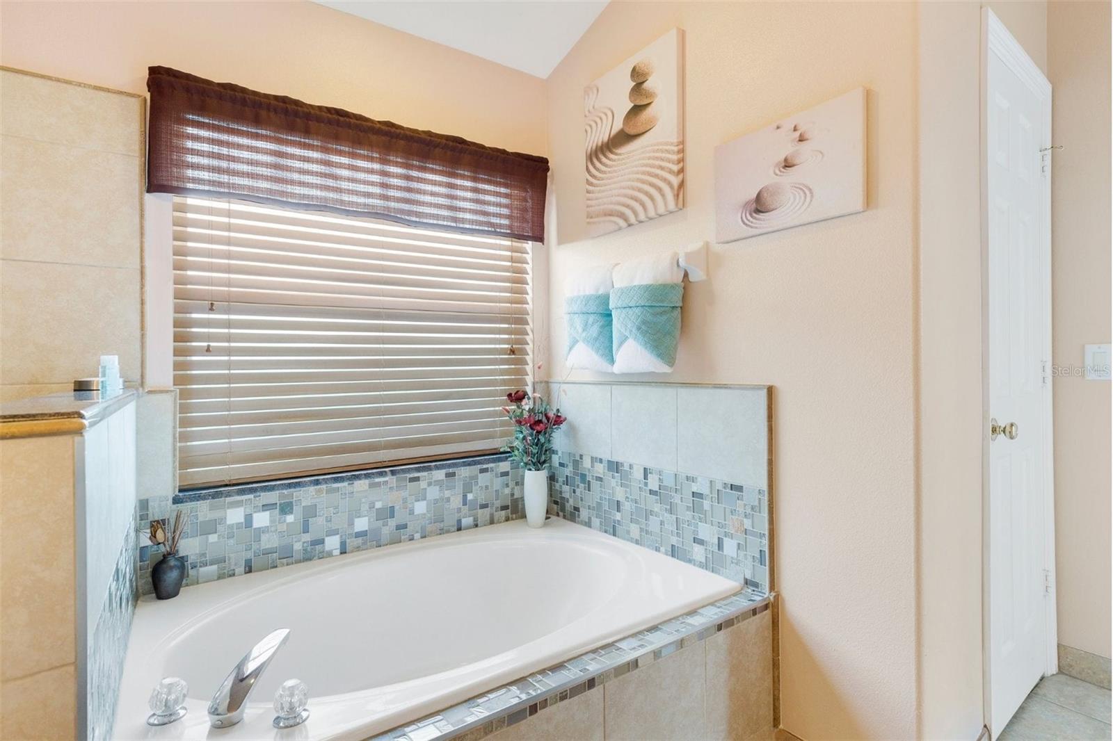 2672 AUTUMN CREEK CIR, KISSIMMEE, FL, 34747