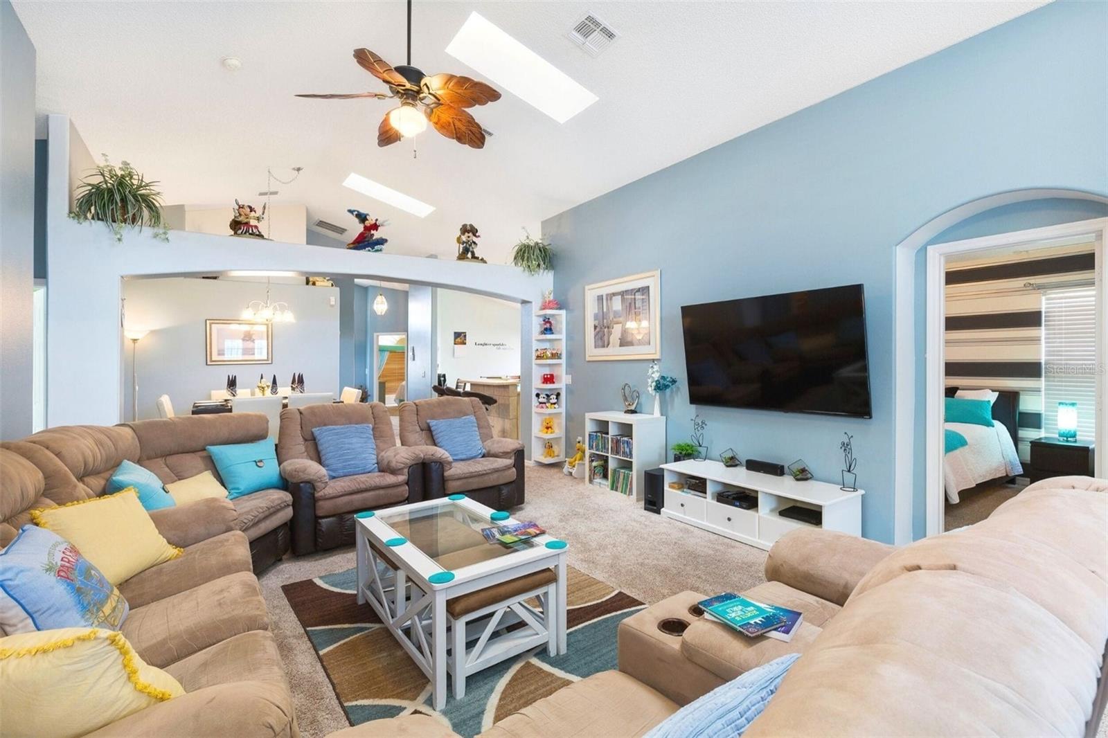 2672 AUTUMN CREEK CIR, KISSIMMEE, FL, 34747