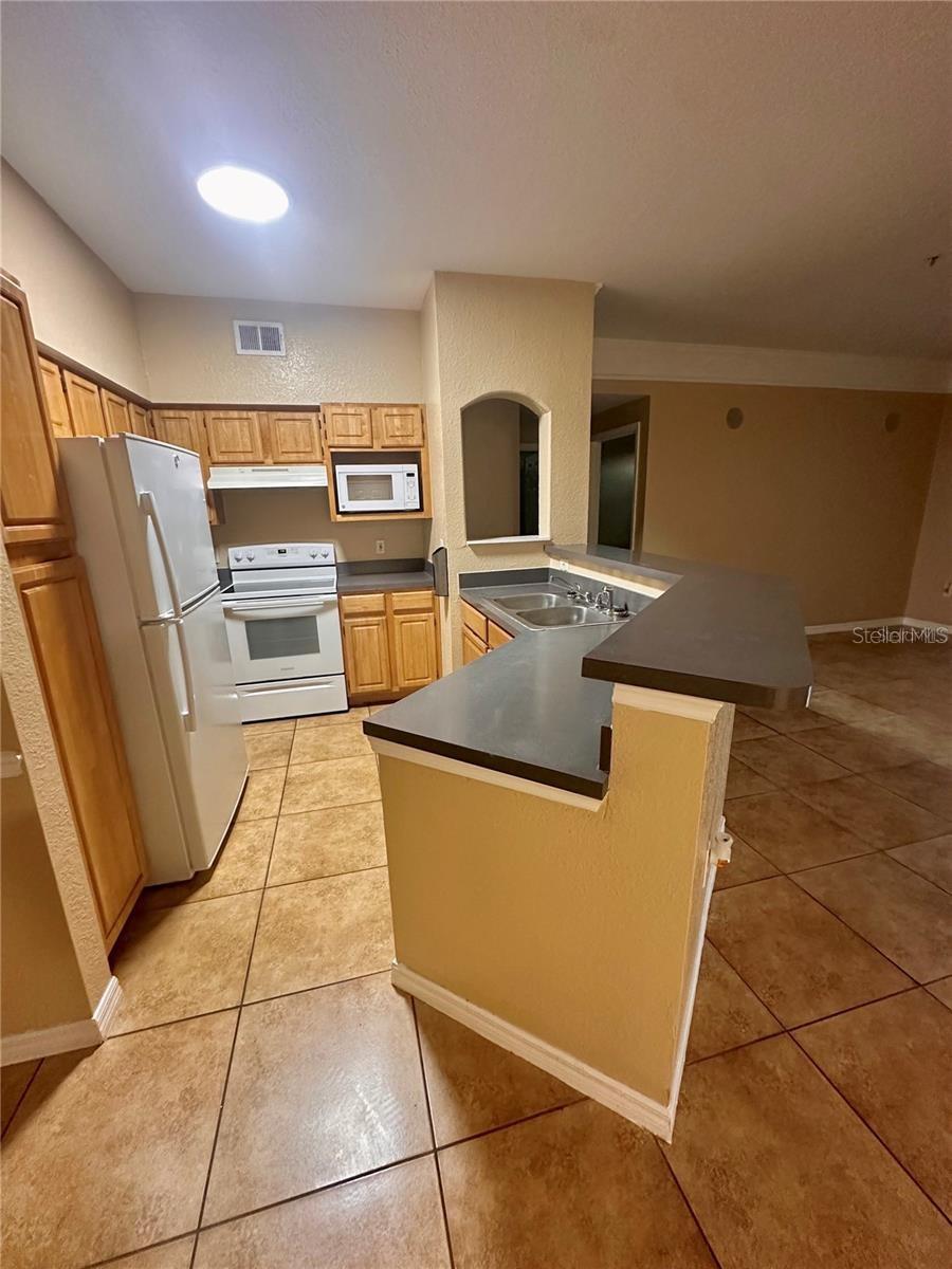 3280 SOHO ST #207, ORLANDO, FL, 32835