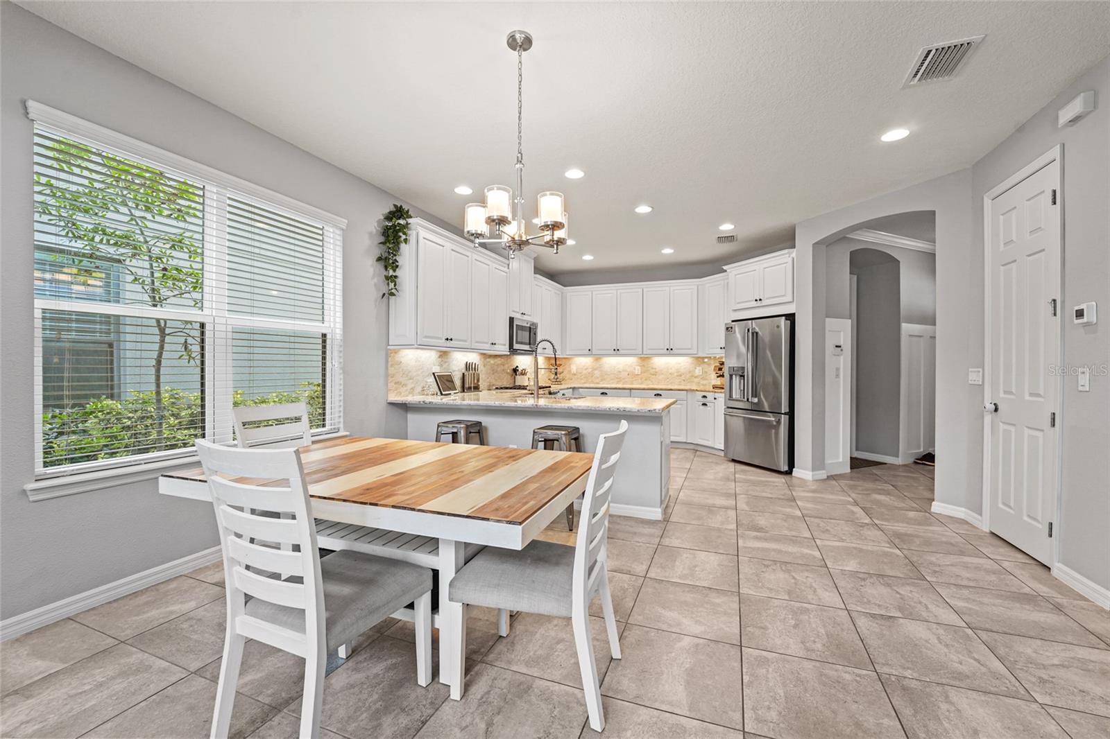 8903 ARABELLA LN, SEMINOLE, FL, 33777