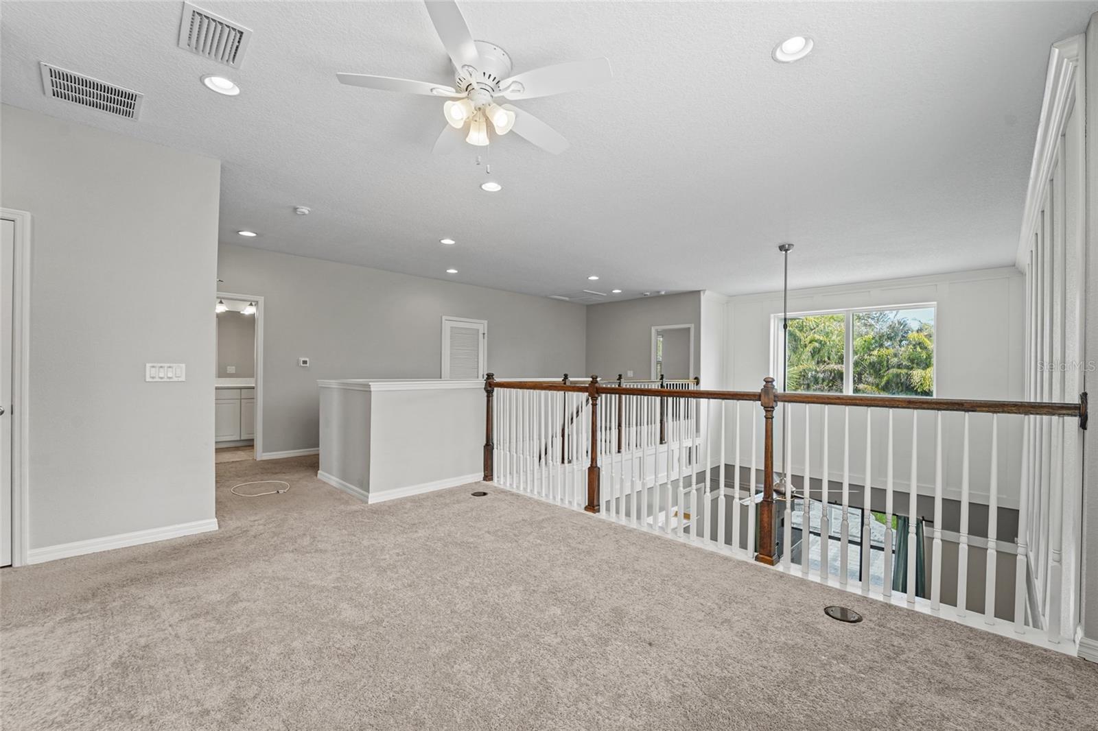 8903 ARABELLA LN, SEMINOLE, FL, 33777