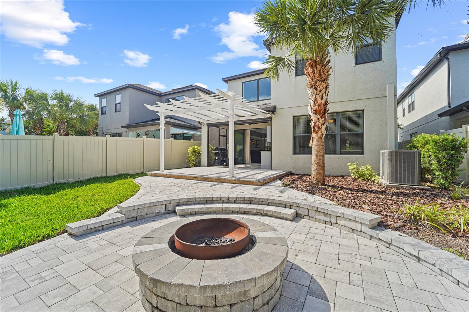 8903 ARABELLA LN, SEMINOLE, FL, 33777