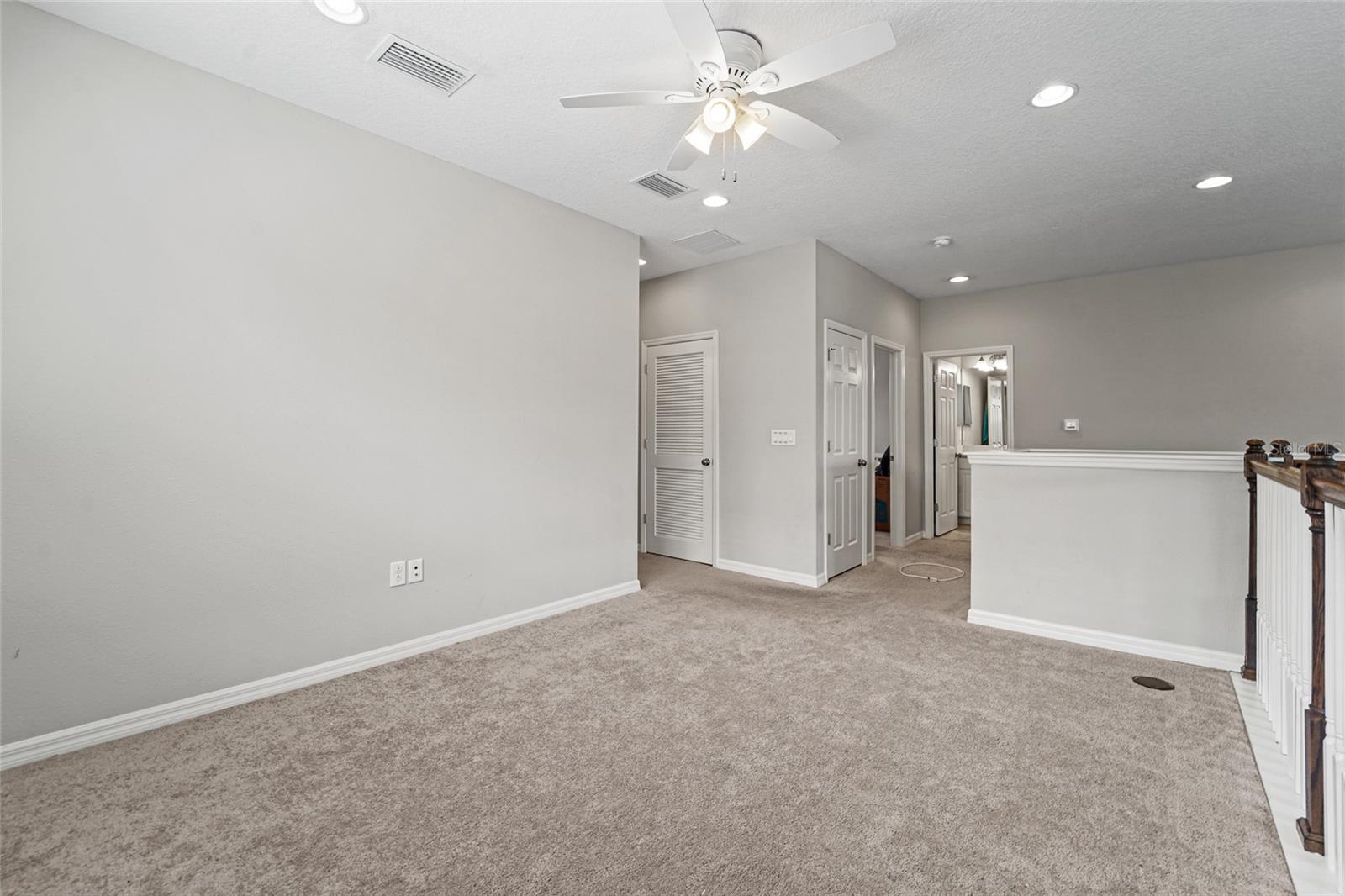 8903 ARABELLA LN, SEMINOLE, FL, 33777