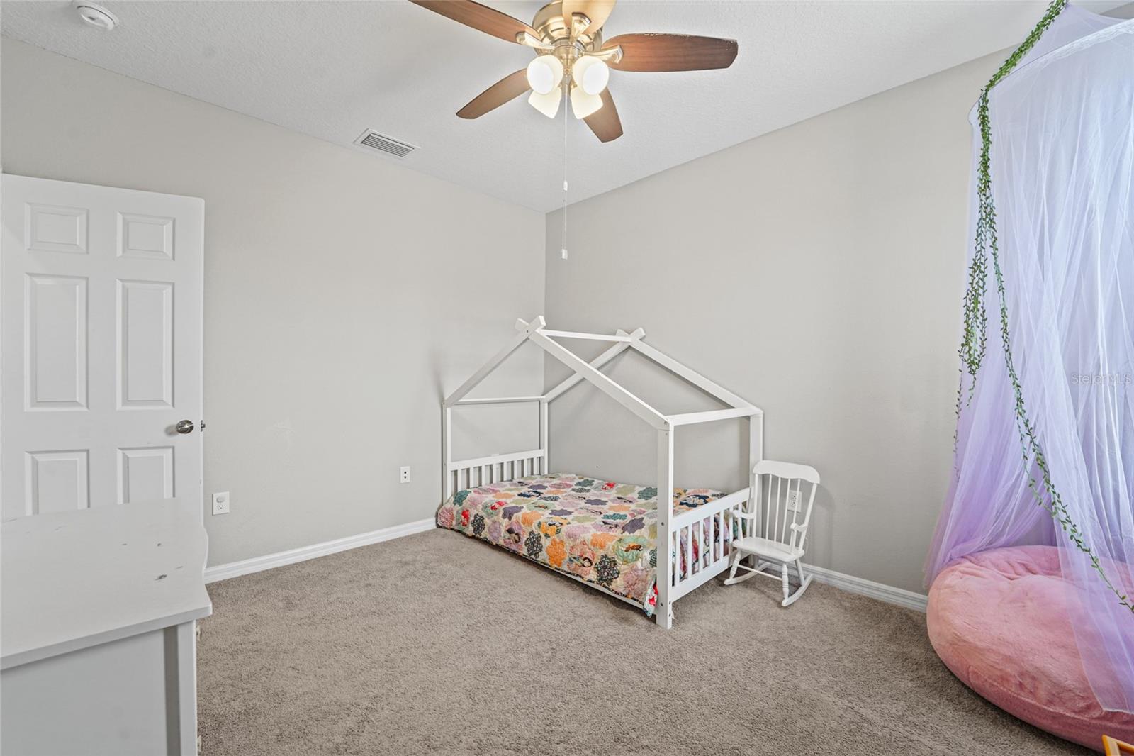 8903 ARABELLA LN, SEMINOLE, FL, 33777