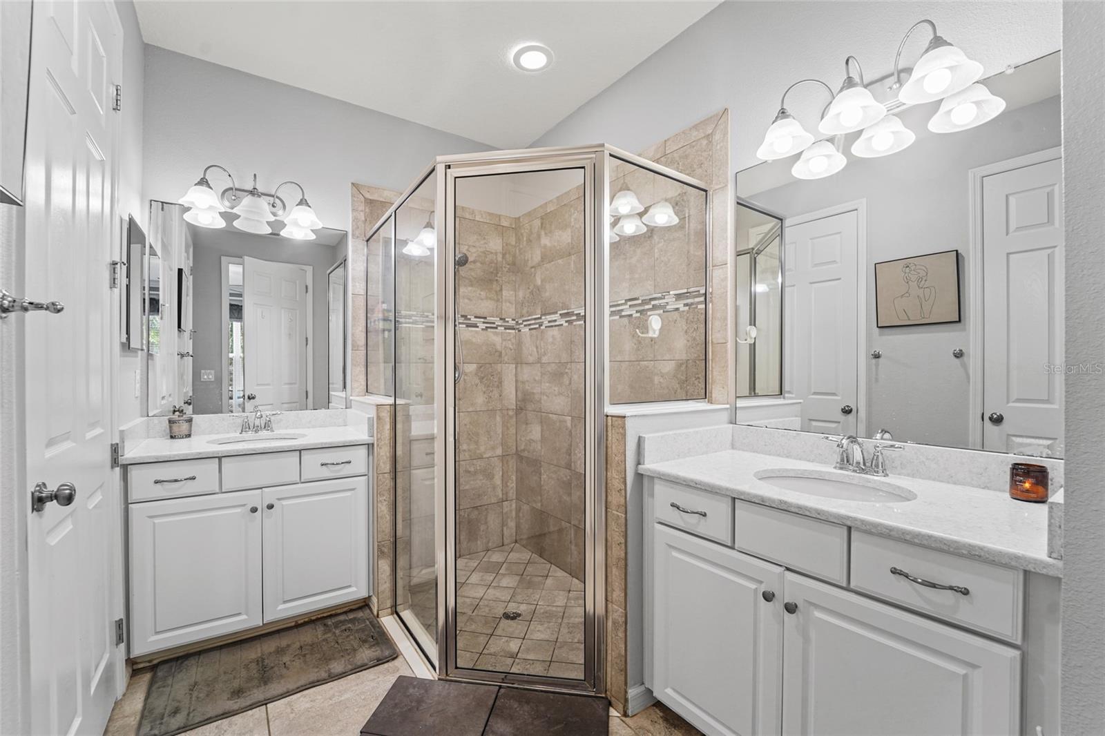 8903 ARABELLA LN, SEMINOLE, FL, 33777