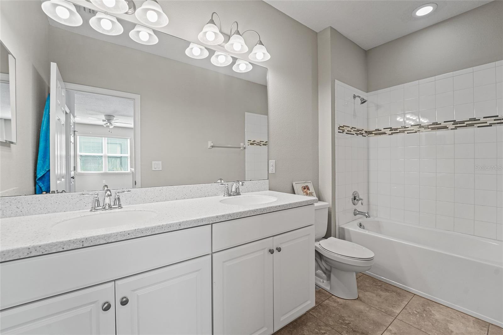 8903 ARABELLA LN, SEMINOLE, FL, 33777
