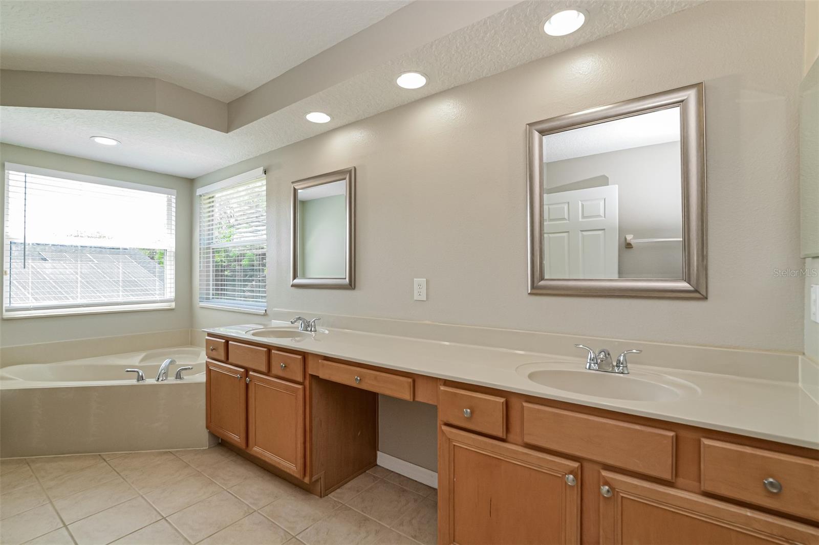 99 JAKE CT, OCOEE, FL, 34761